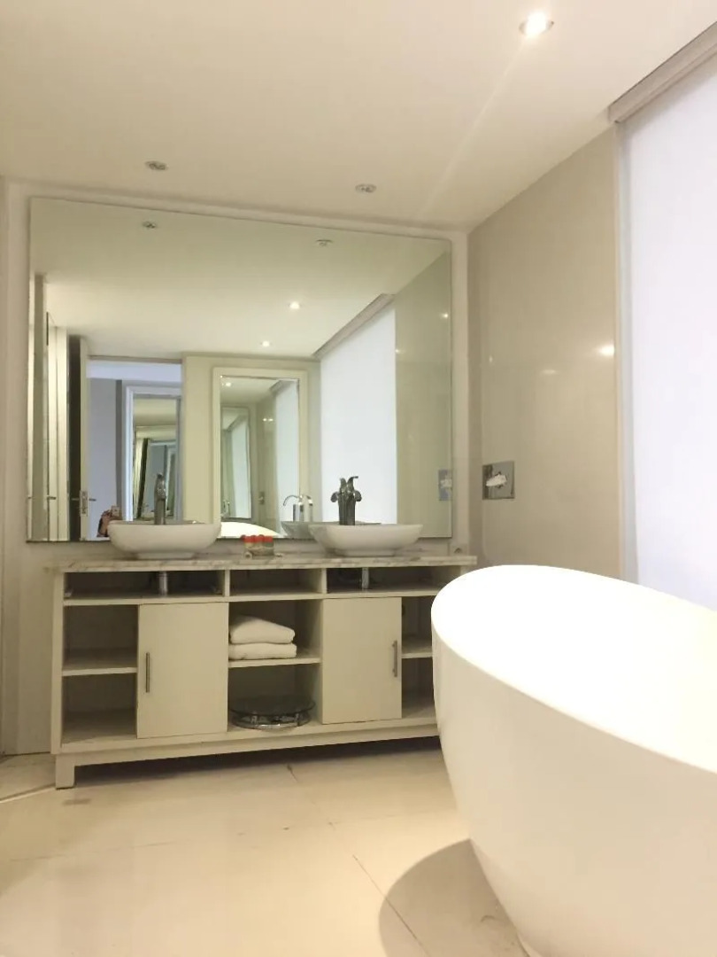 Dreamland Paradise Hotel