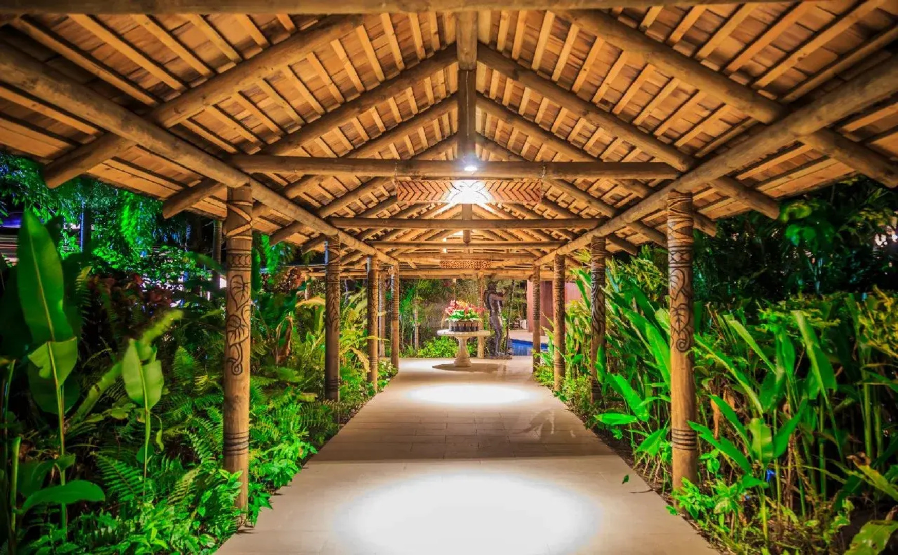 Tanoa Tusitala Hotel