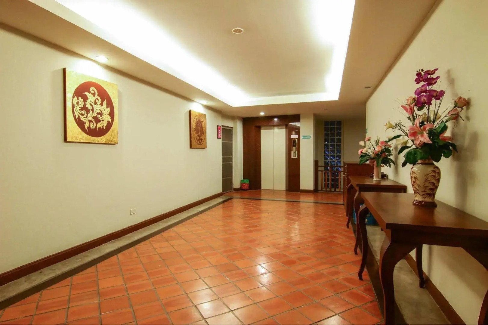 Swankaburi Boutique Hotel