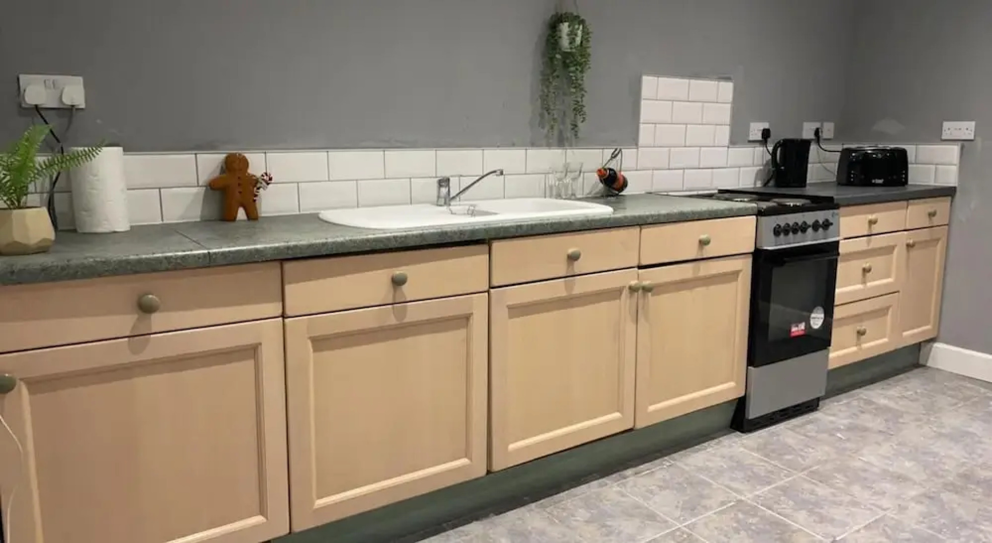 Impeccable 1-bed, Sleeps 2, Free Parking