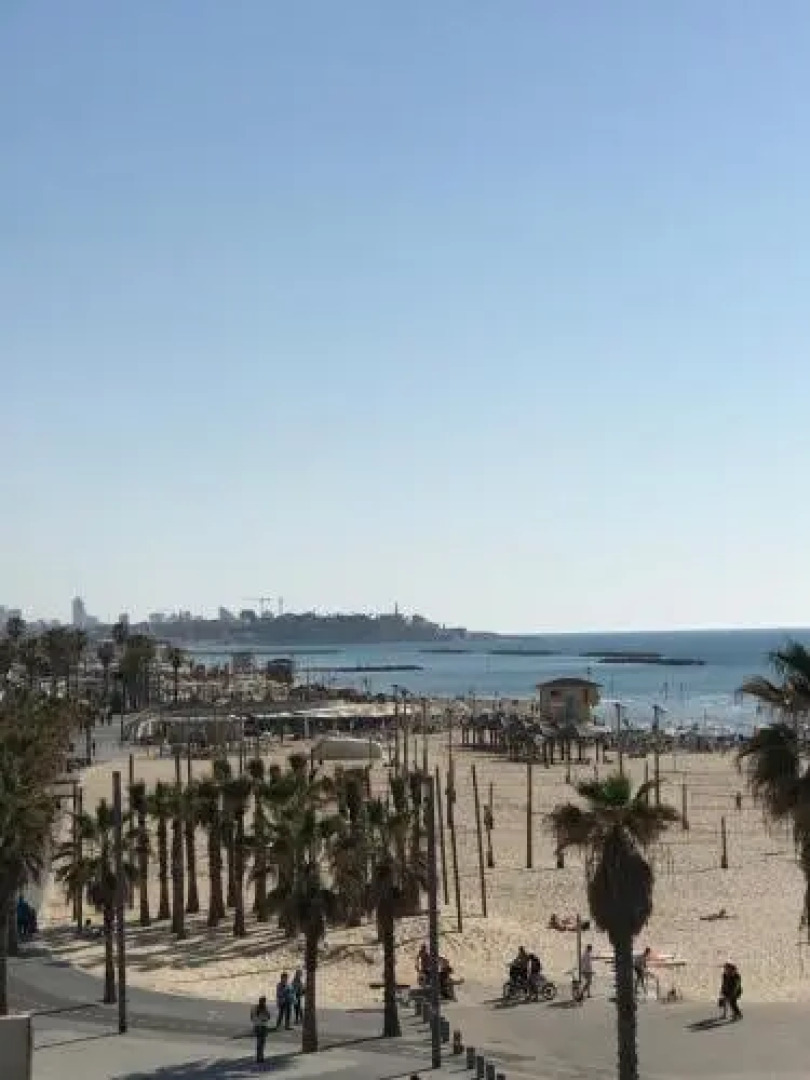 Ben Gurion Apartment