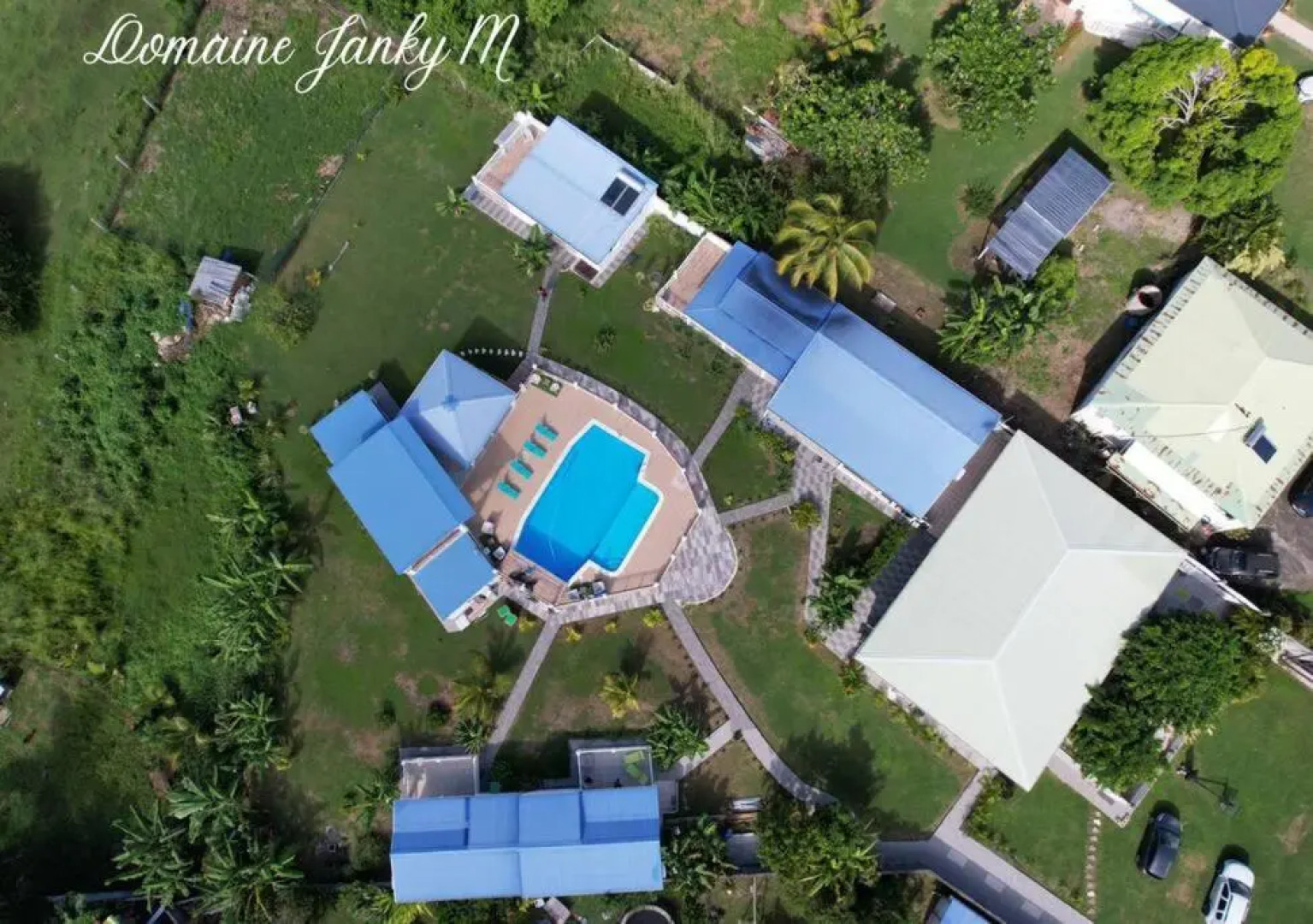 Bungalow Cannelle - Piscine et Jaccuzi