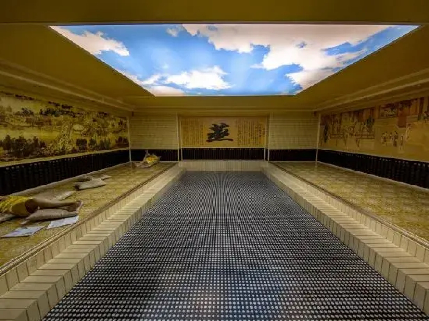 Zhangjiajie World Water Four Seasons International Hotel