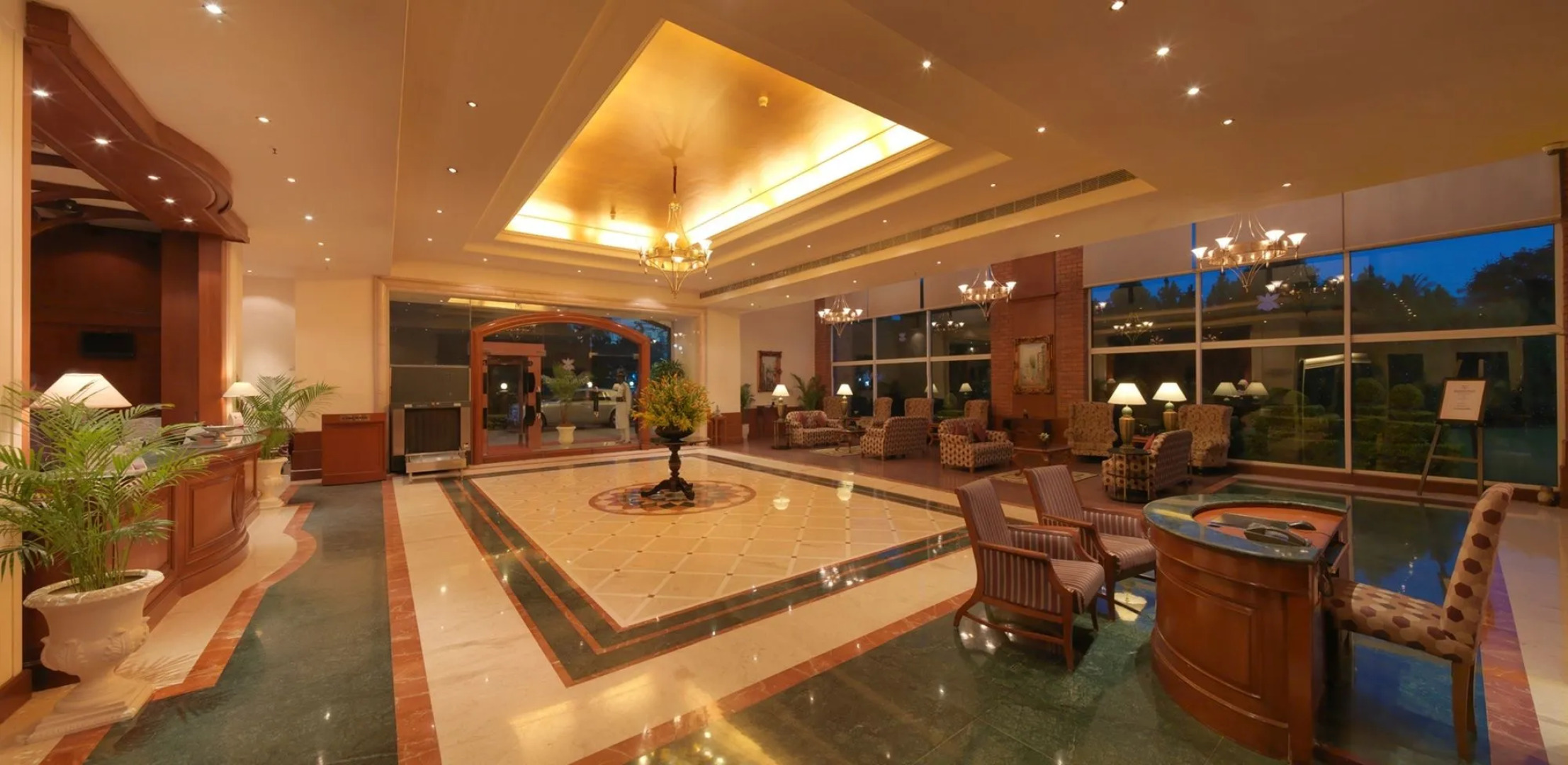 Hotel Royal Orchid Bangalore