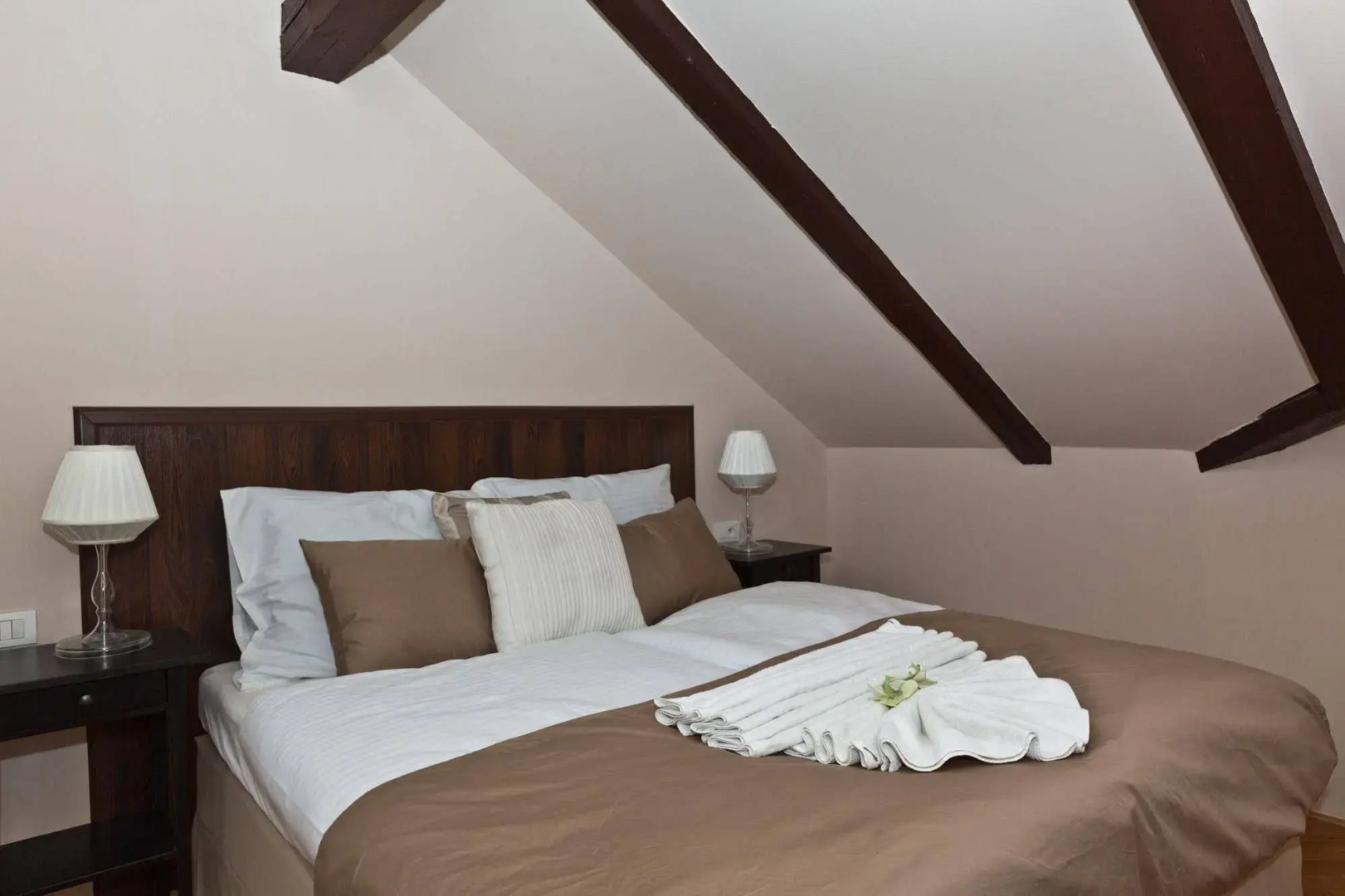 Апартаменты Prague Holiday