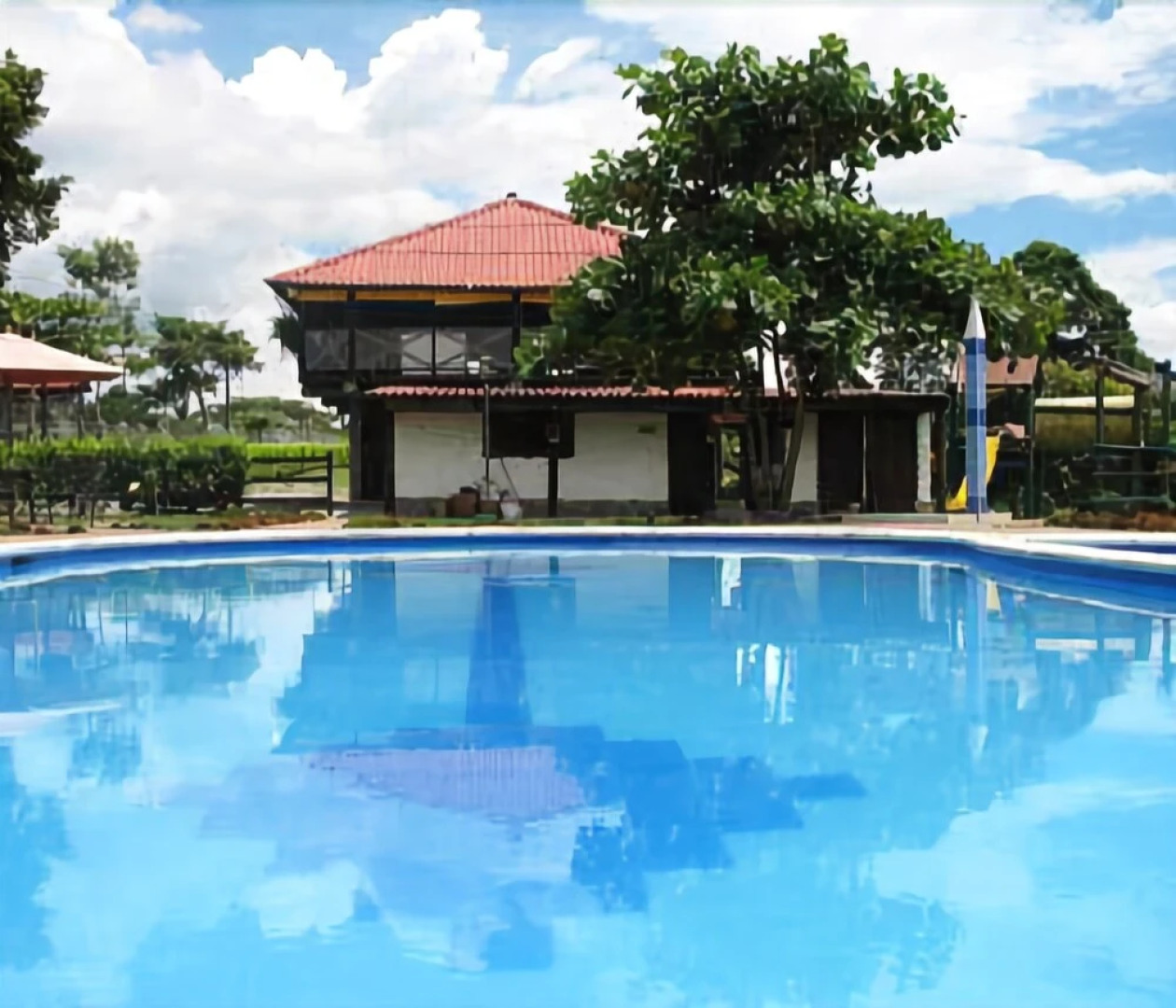 Finca Hotel Sol y Luna