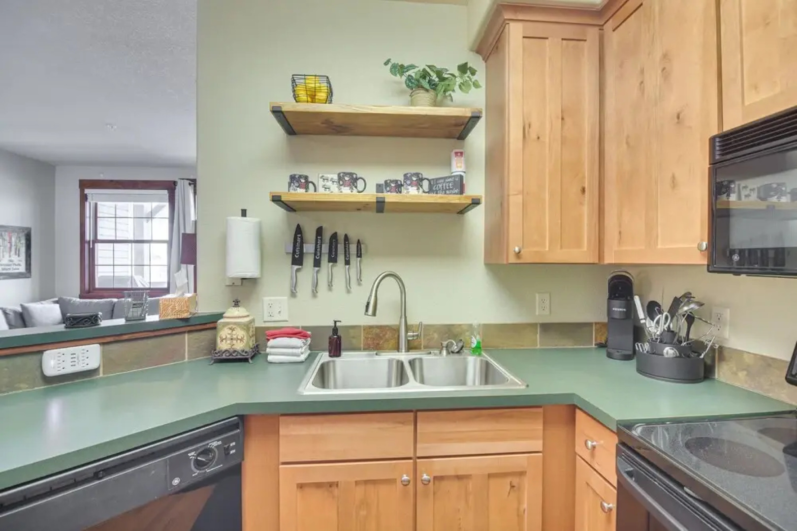 Granby Ranch Resort Condo w/ Pool: Ski-in/ski-out