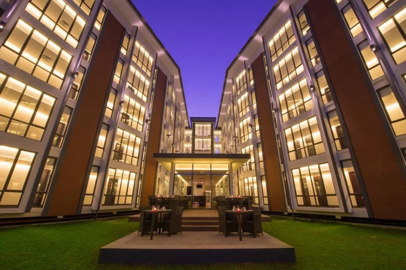 Vivanta Colombo, Airport Garden