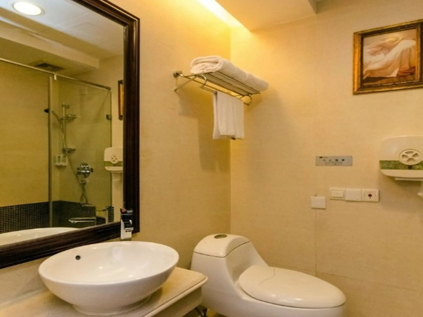 Vienna International Hotel Shenzhen North Station Branch