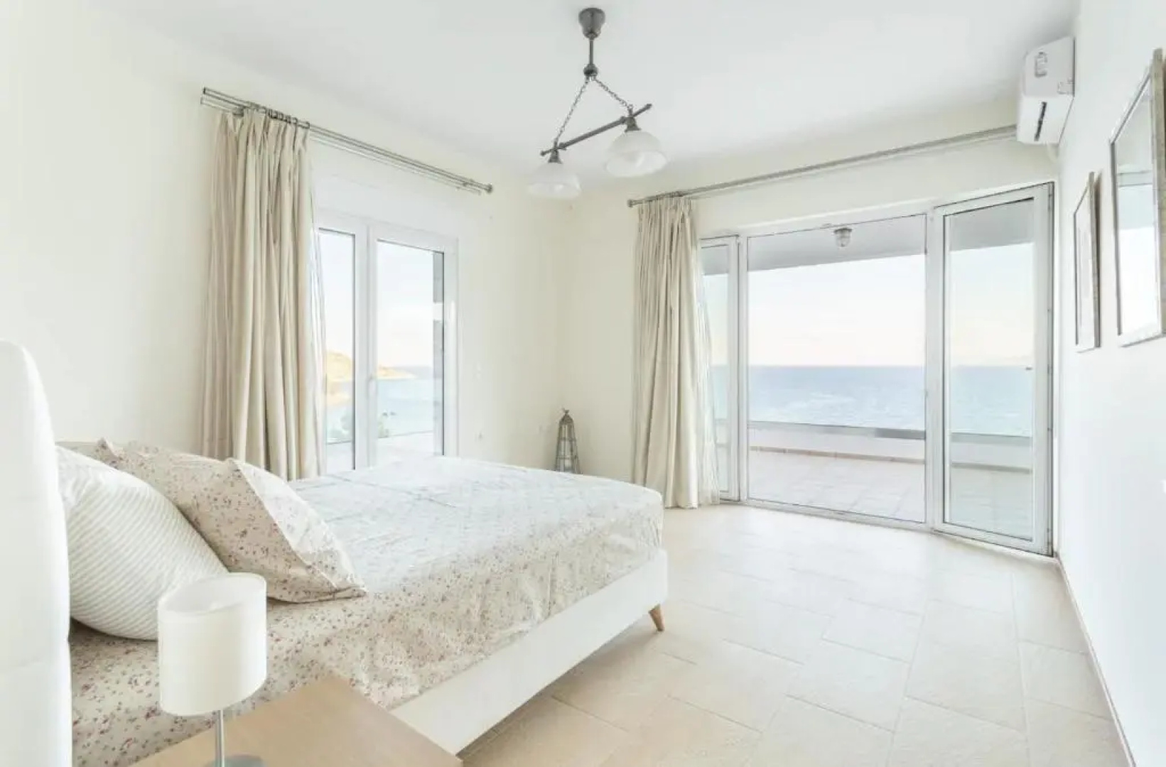 Daskalio Sea Front House