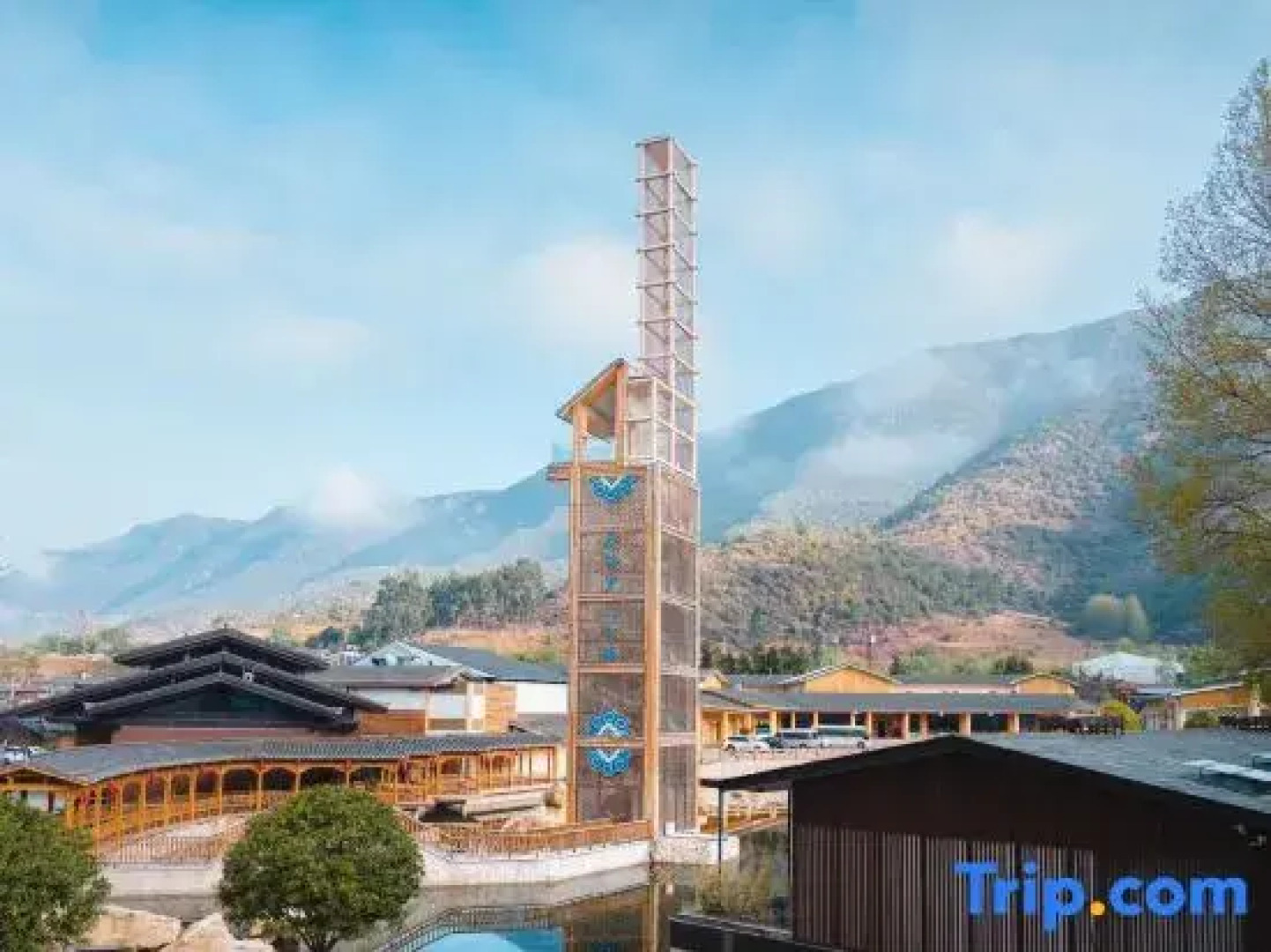 Lugu Lake Mosuo Home Hotel