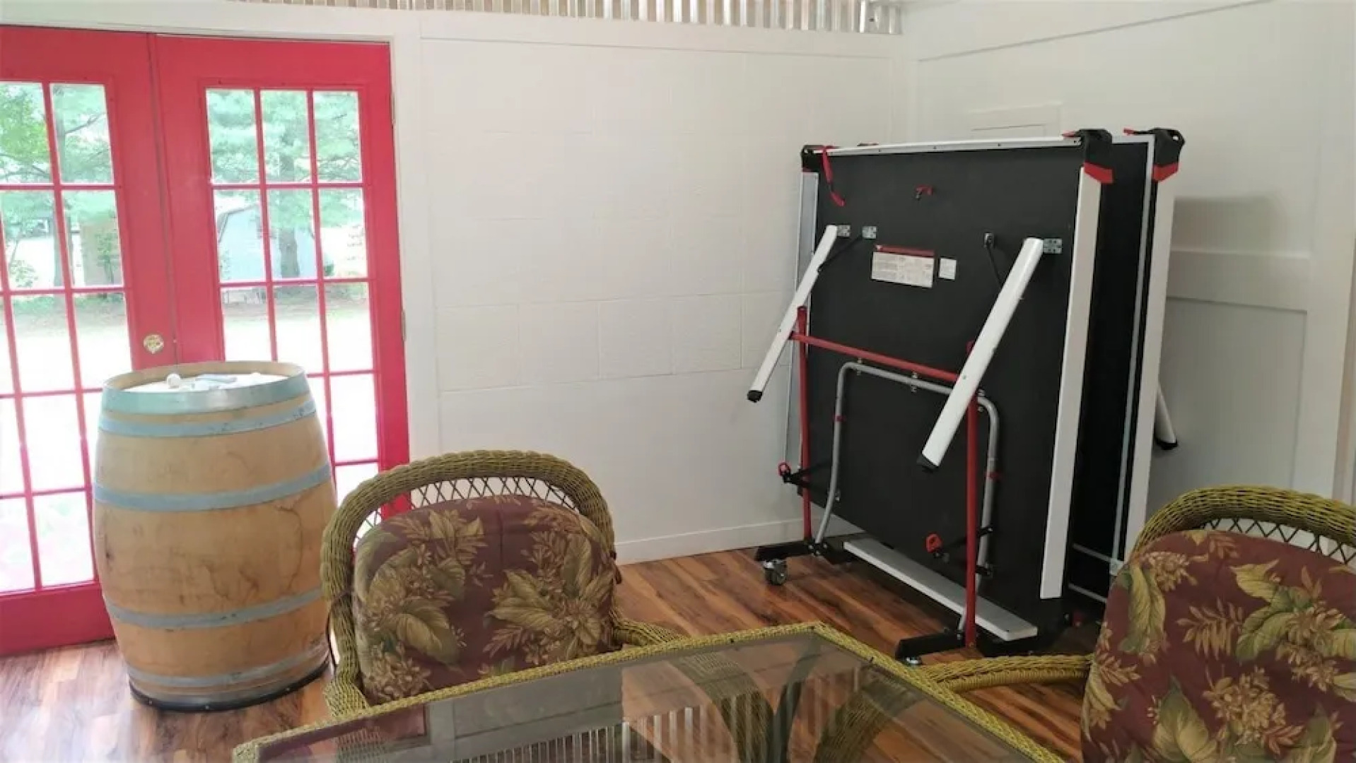 The Jive - Christophers_riverside_cabin