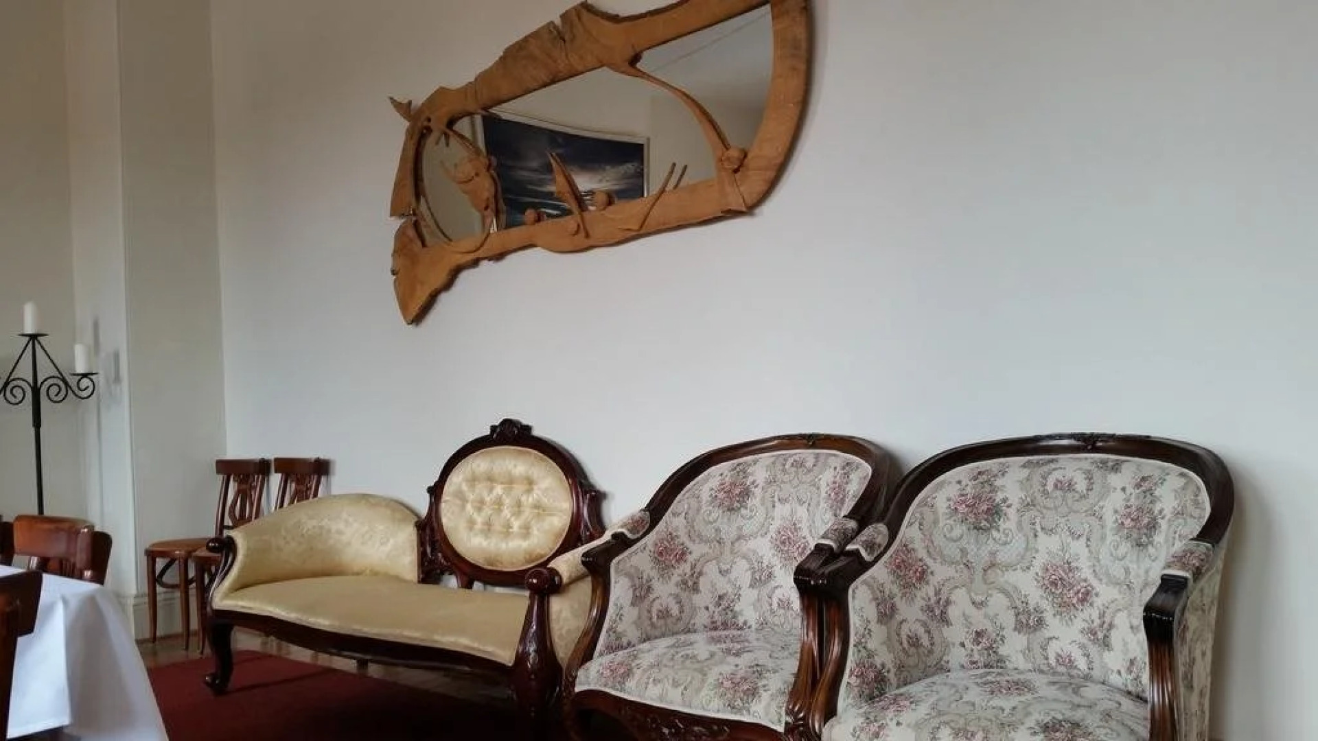 Empire Hotel Deloraine