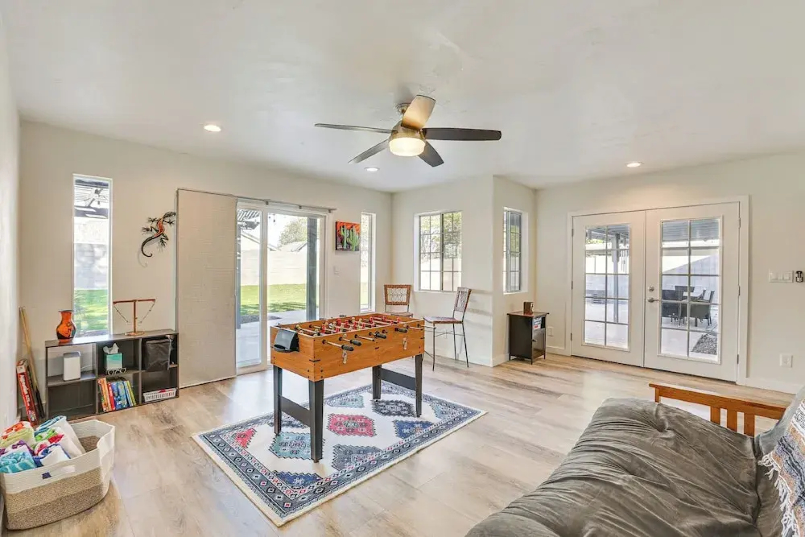 Peoria Home w/ Private Pool, Hot Tub, & Gas Grill!