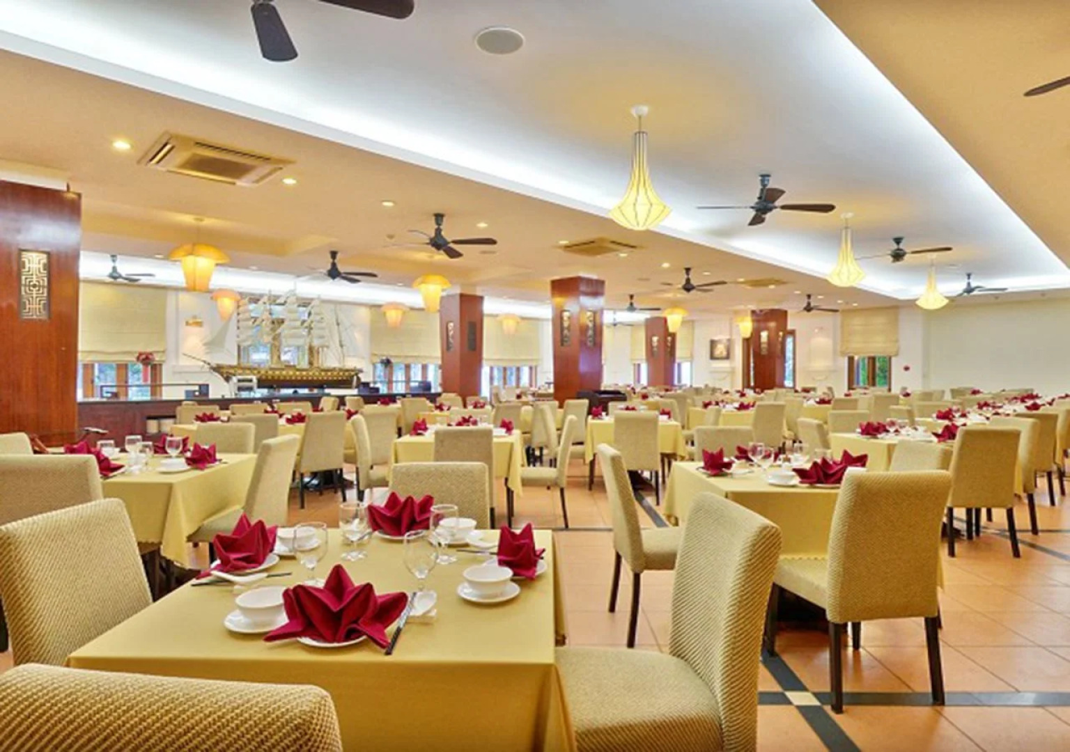 Sun Spa Resort & Villas