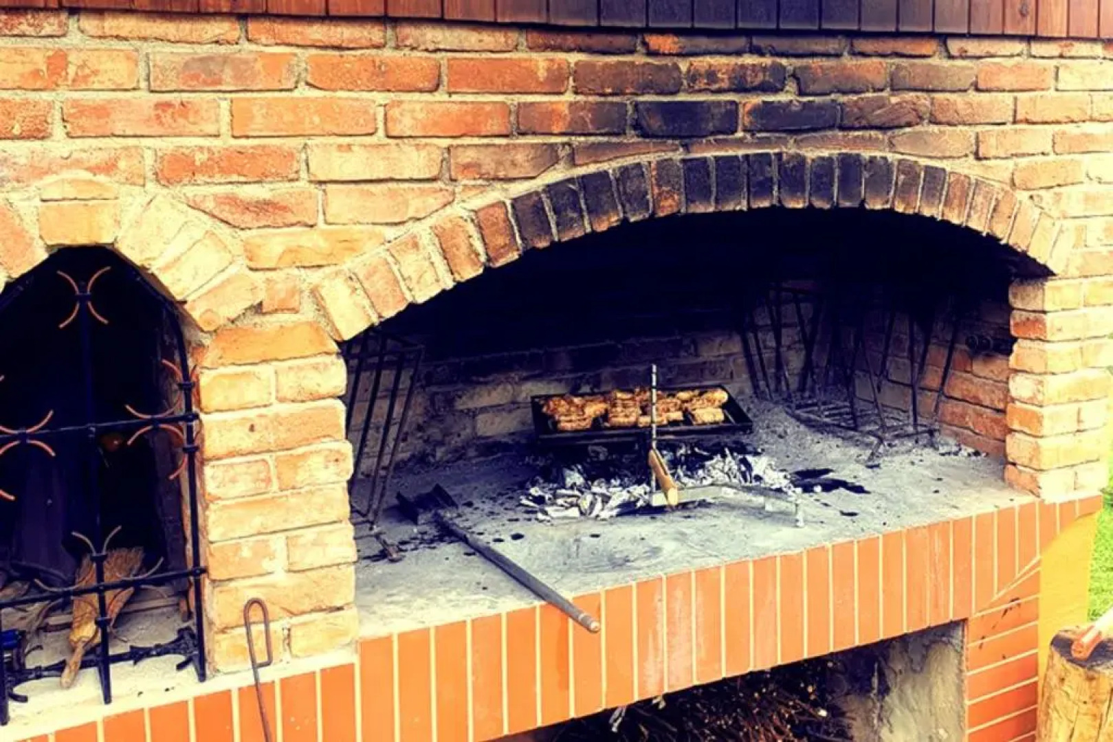 Romantic Cottage In Real Nature