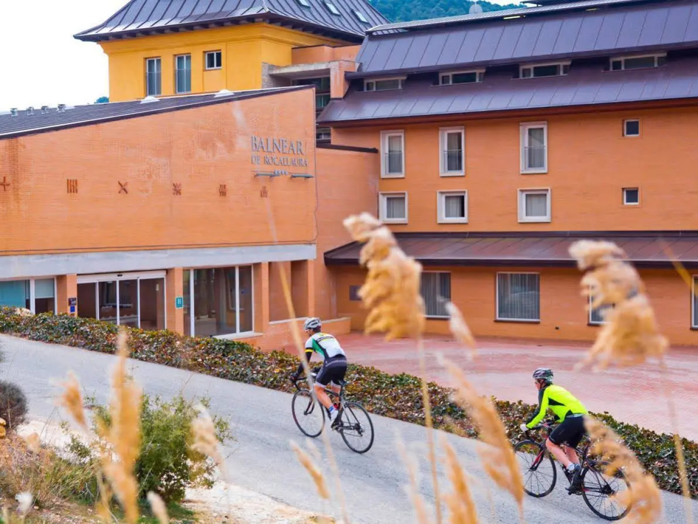 Hostal Antic Balneari De Rocallaura