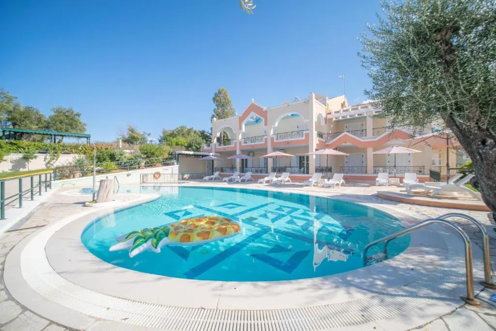 Saint Nicholas Beach Studio I