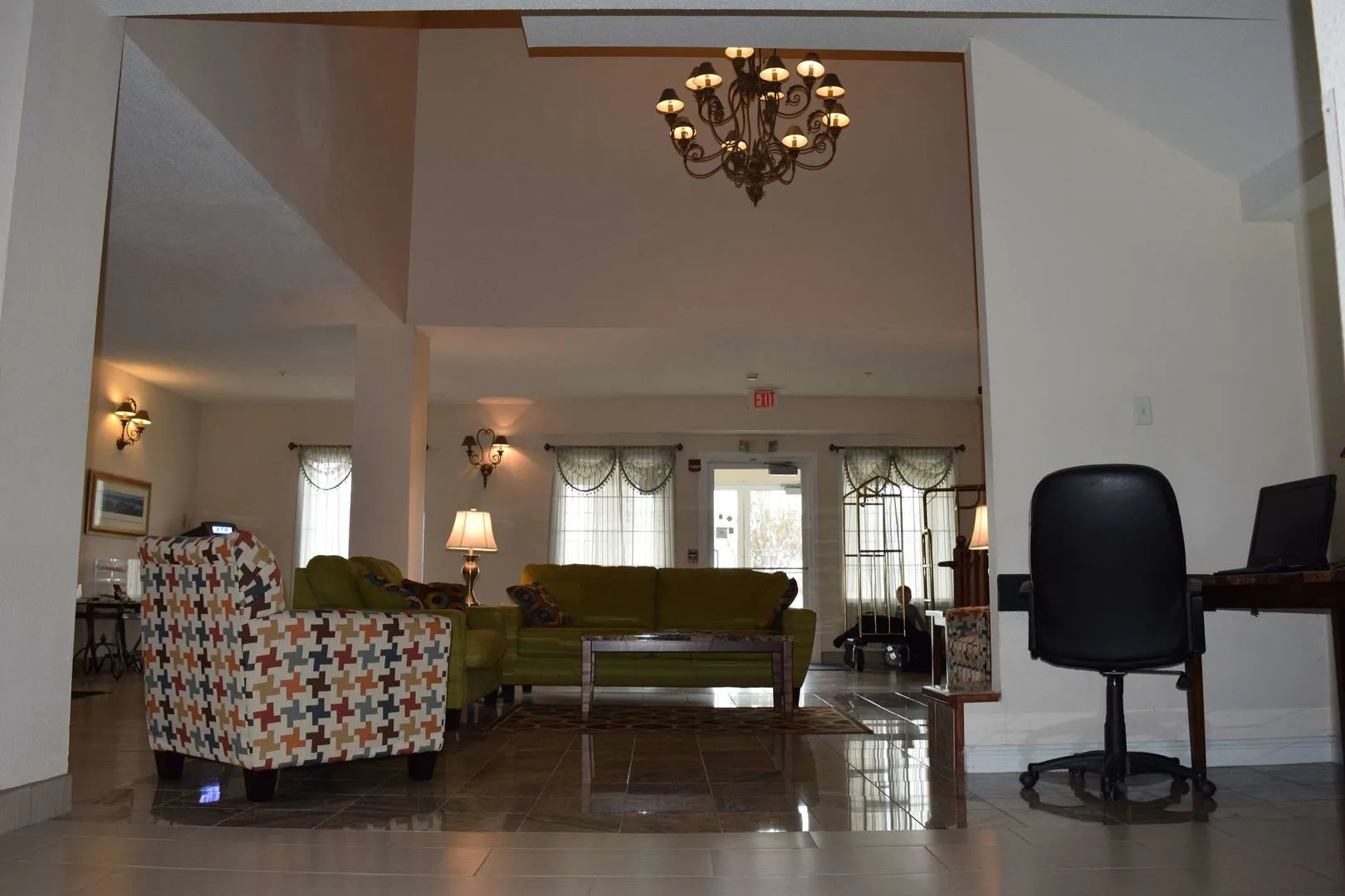 MainStay Suites Madison Airport