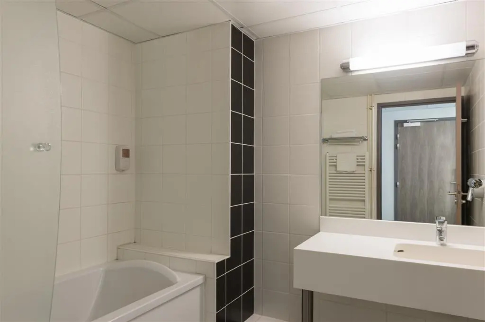 The Originals City, Hôtel Le Coeur d'Or, Sedan Est