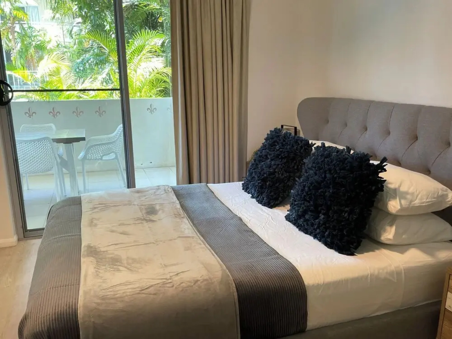 Tropical Luxe Apartment