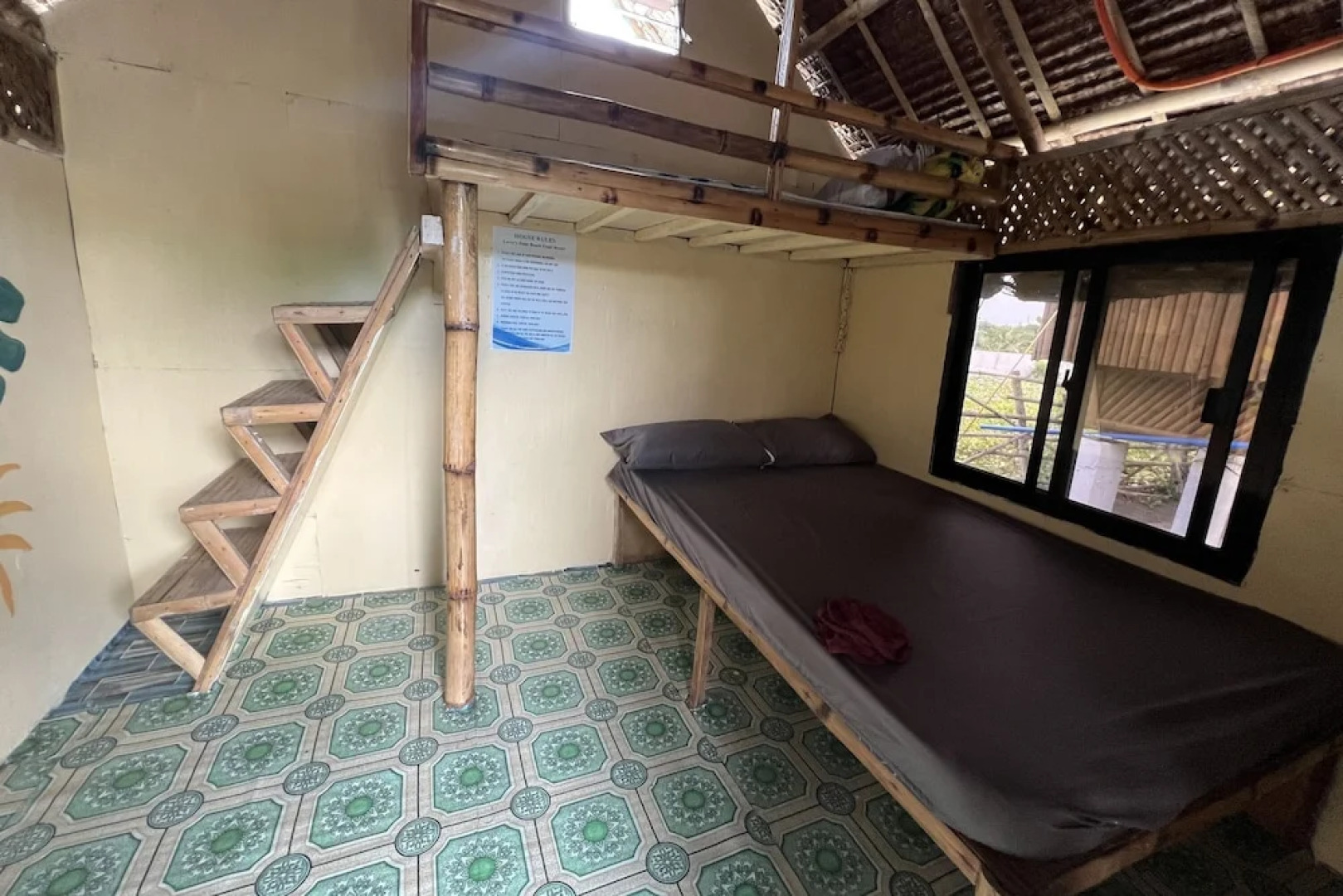 Lover'S Point Beach Front Resort