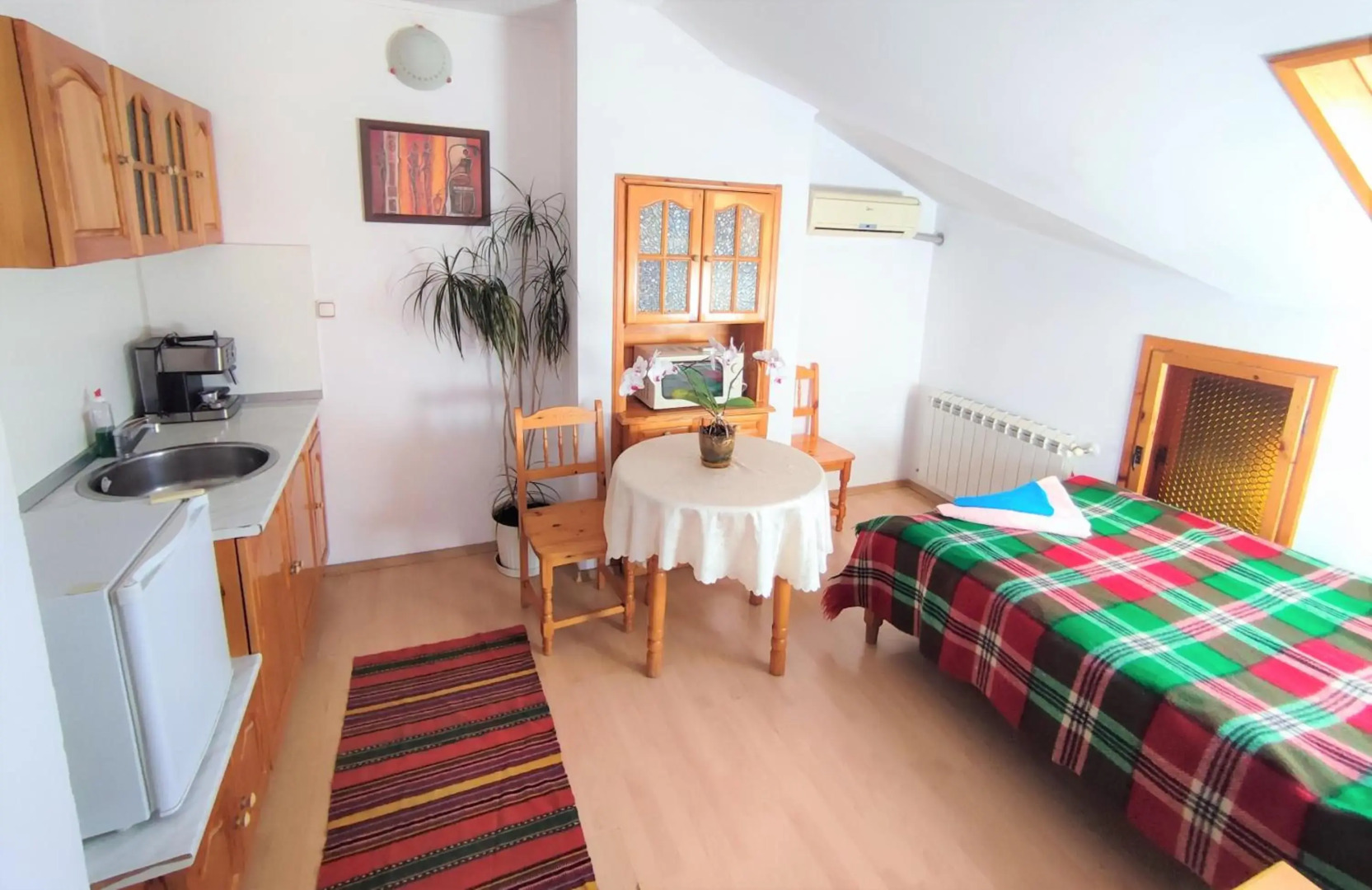 Къща Чолаков и син - стаи за гости