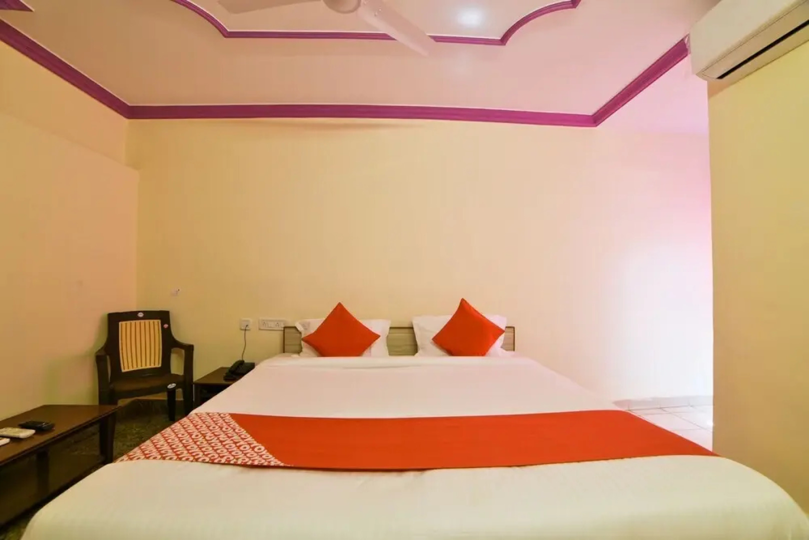 Radika Residency By OYO Rooms