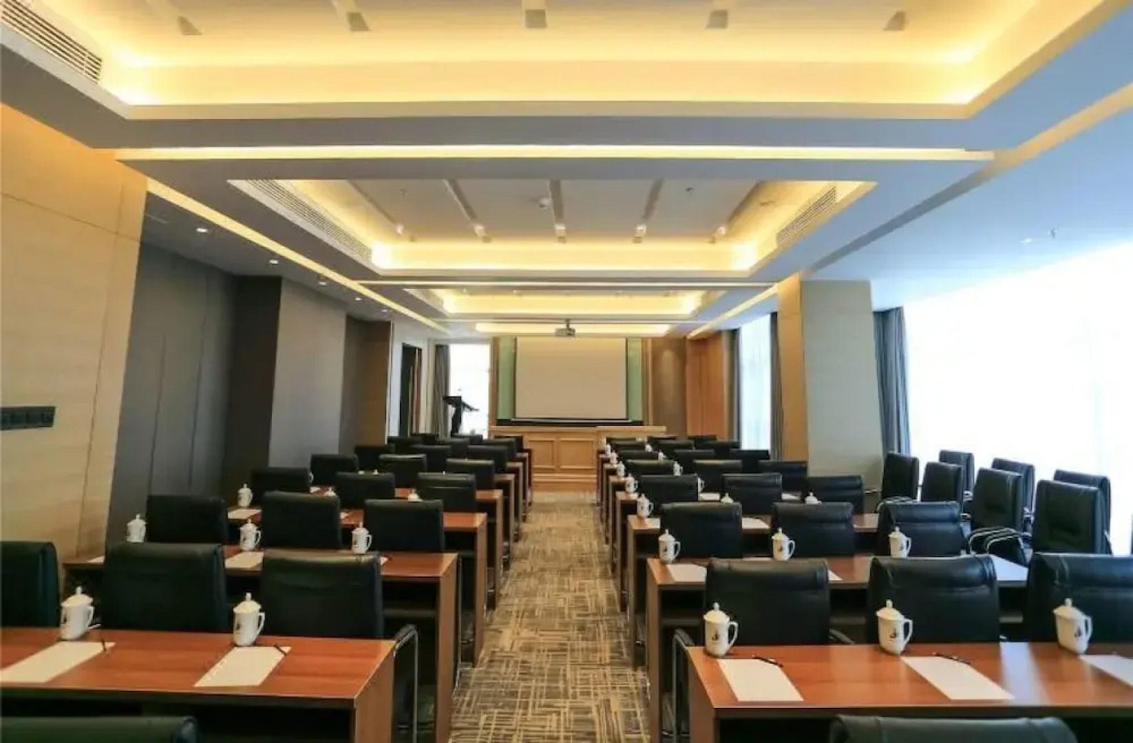 Parkside Plaza Hotel Baiyin