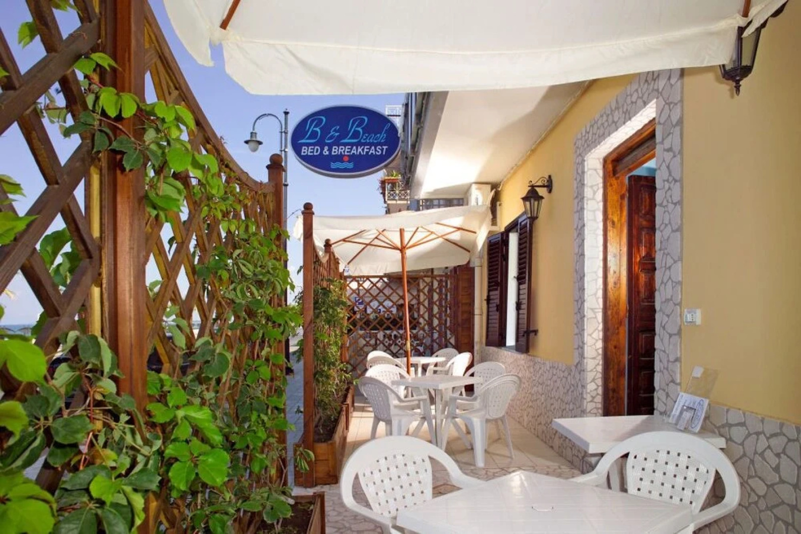 B & Beach