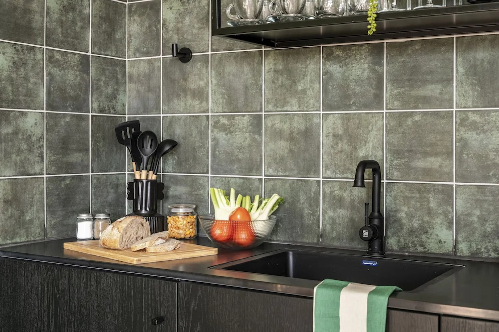 Mr. Soof - By TLV2GO