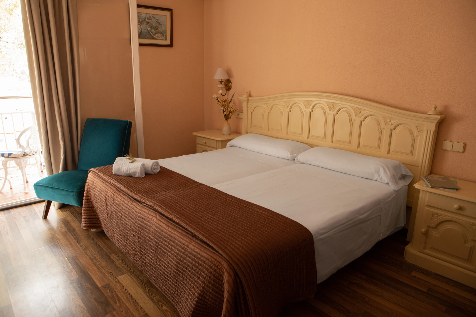 Hotel Roger de Flor Seleqtta