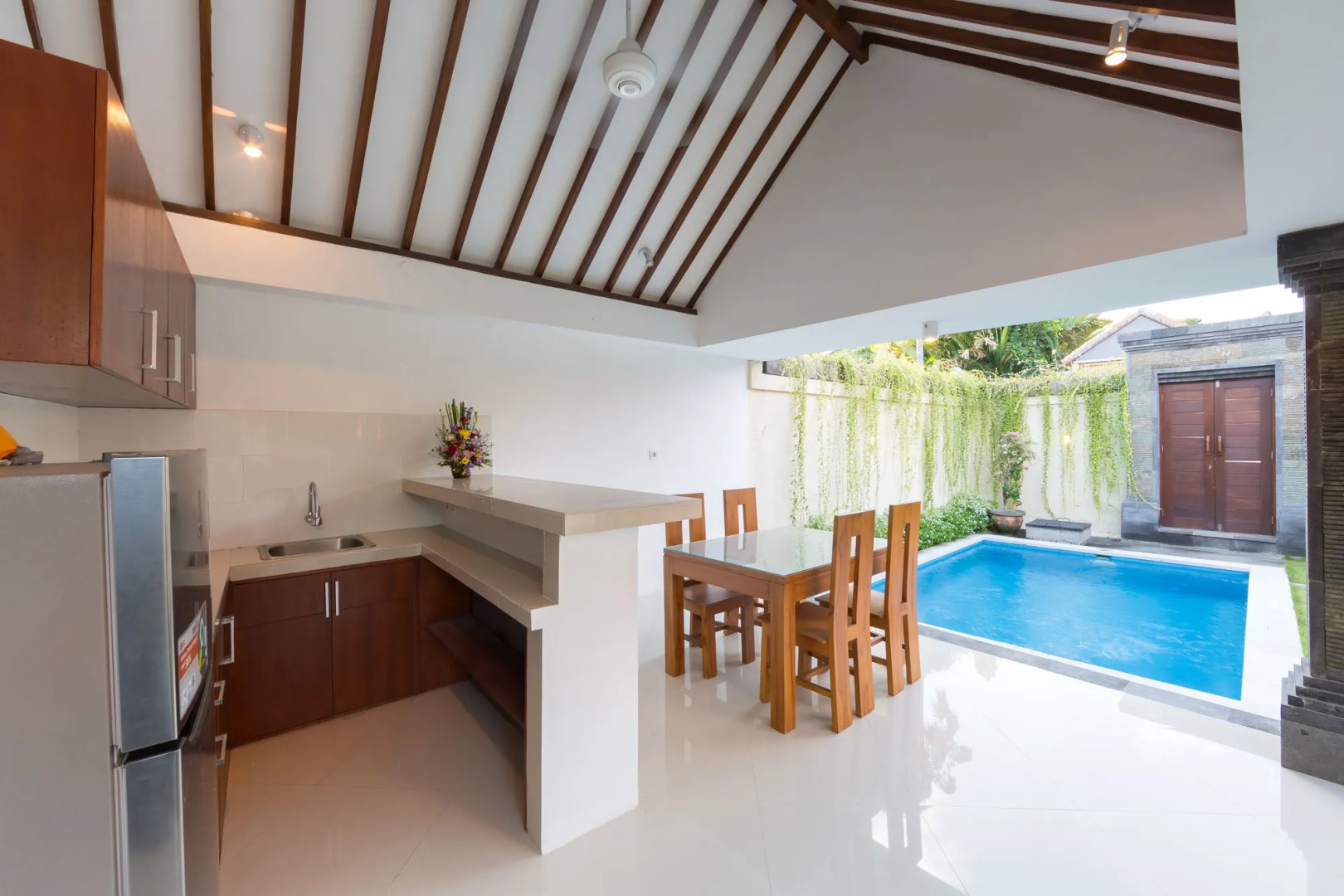 Kubu Petitenget Suite Seminyak