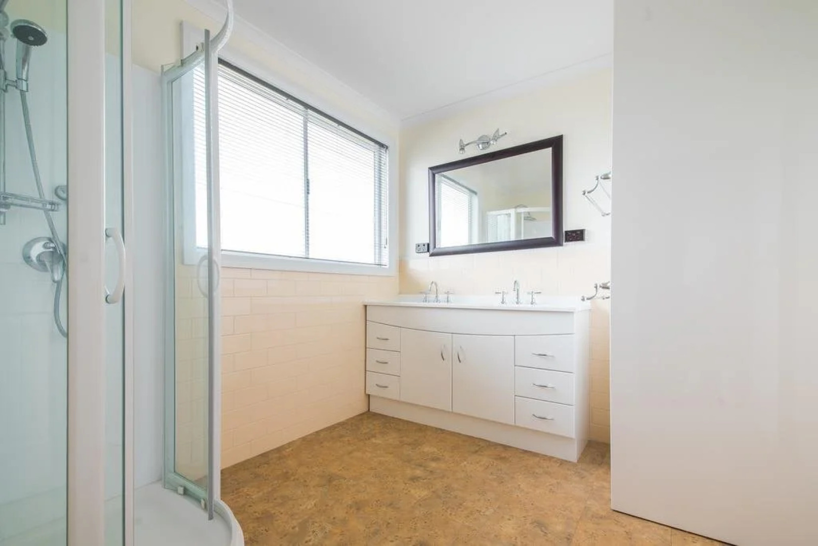 Bridport Holiday House