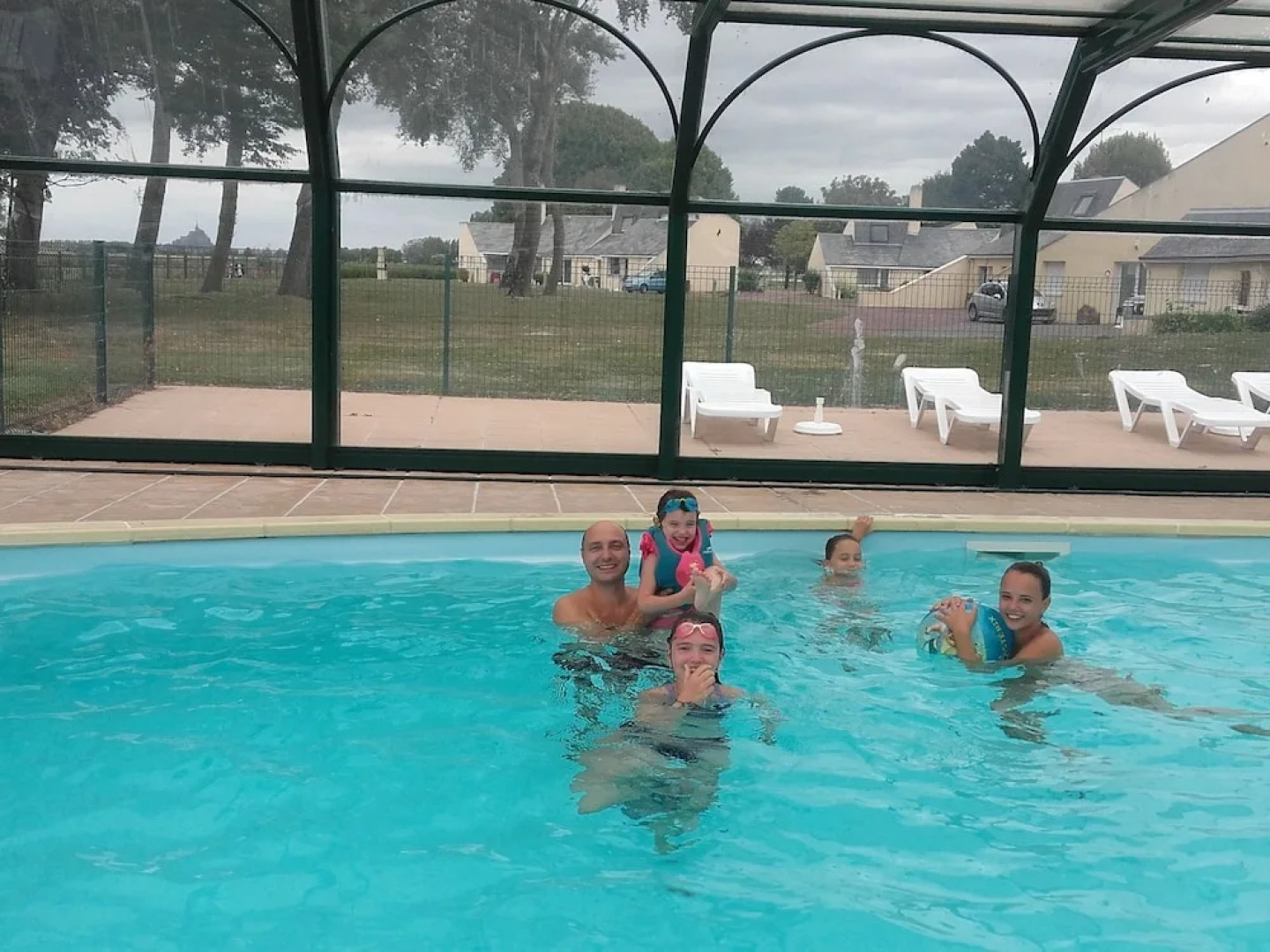 Carefully Furnished Cottage 5 km. From Mont Saint-michel