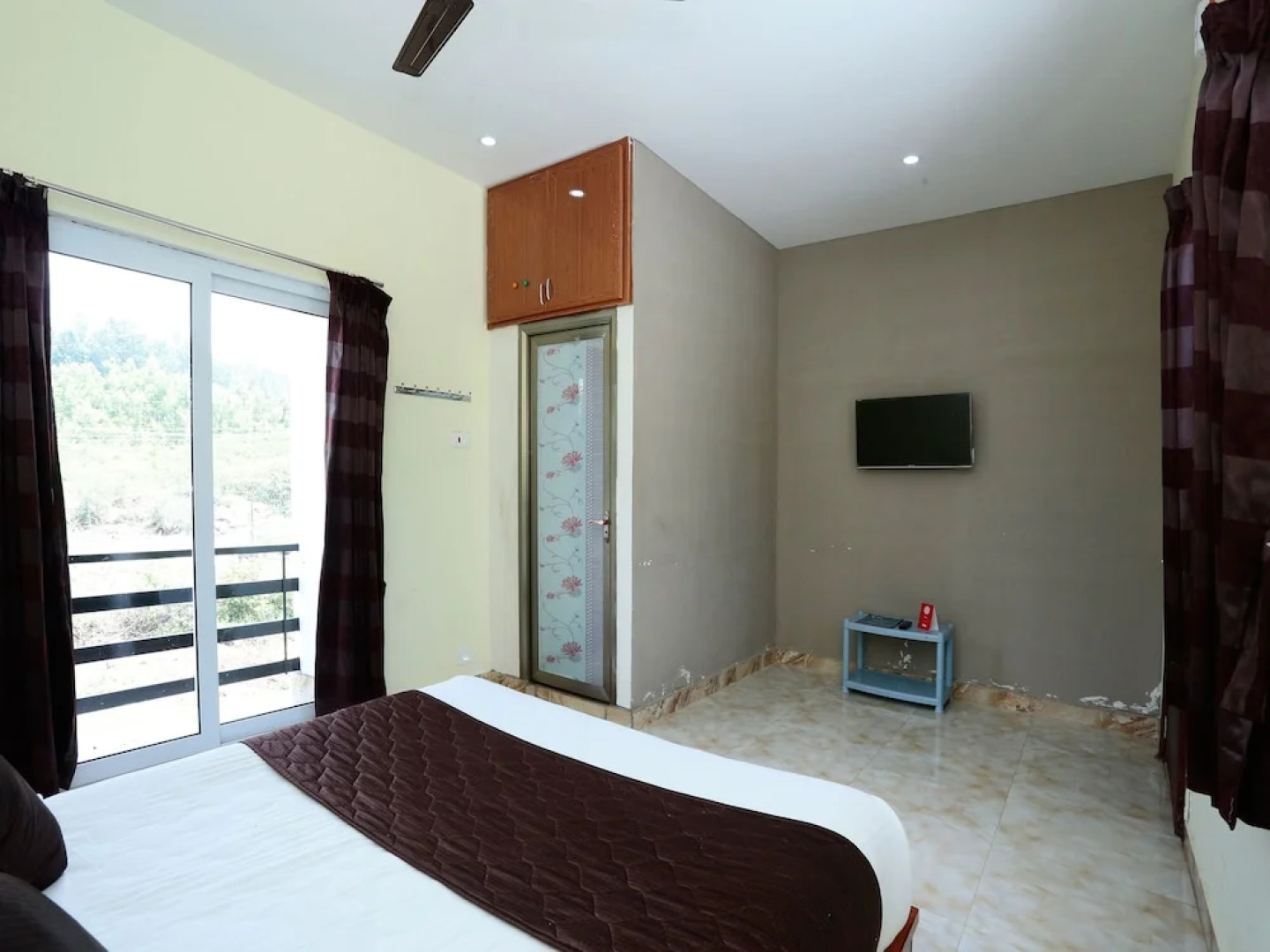 OYO 14576 Sushmika Villas