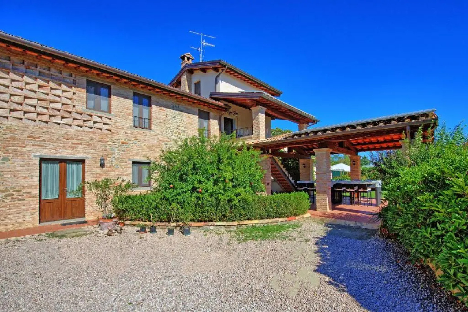 Casale Tiziano by PosarelliVillas