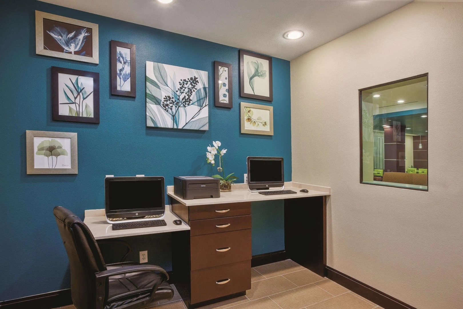 La Quinta Inn & Suites by Wyndham Cotulla