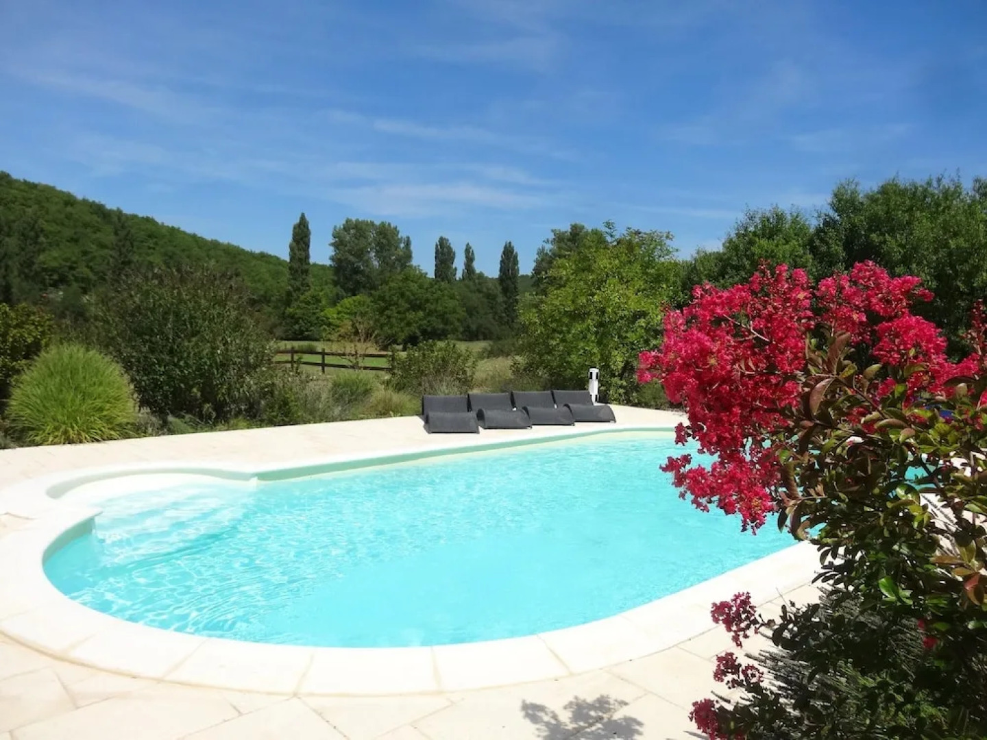 House With 4 Bedrooms in Léobard, With Private Pool and Furnished Gard