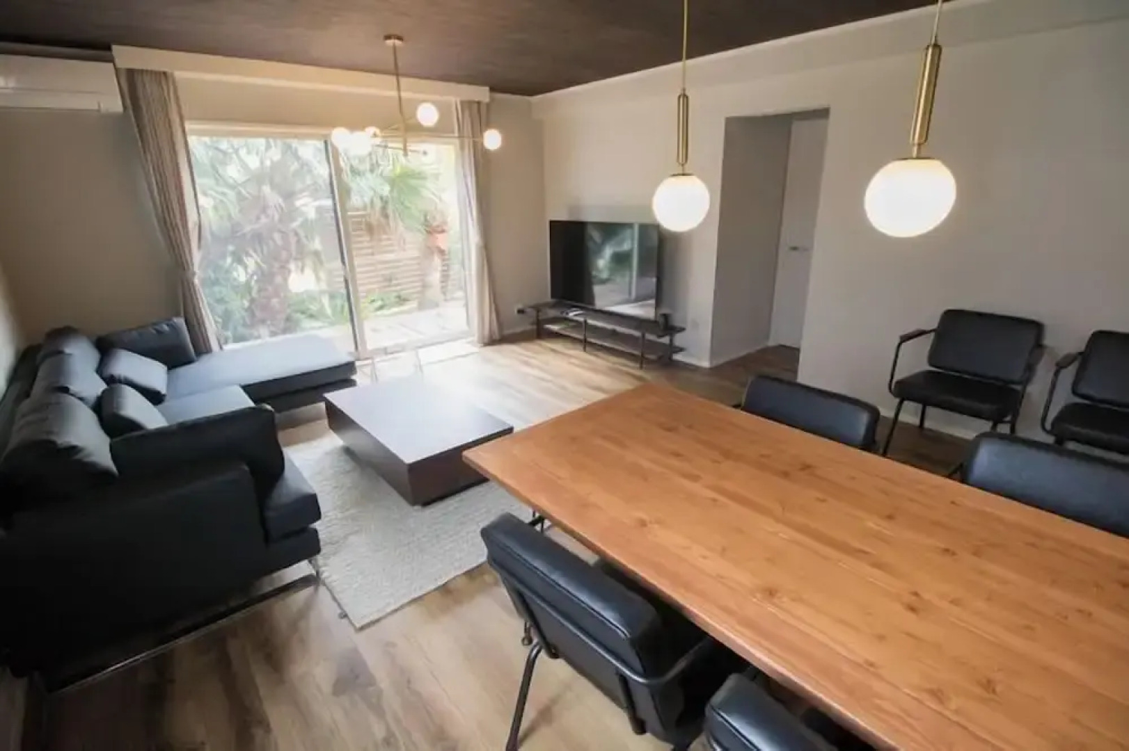 Localino Stay Aoshima