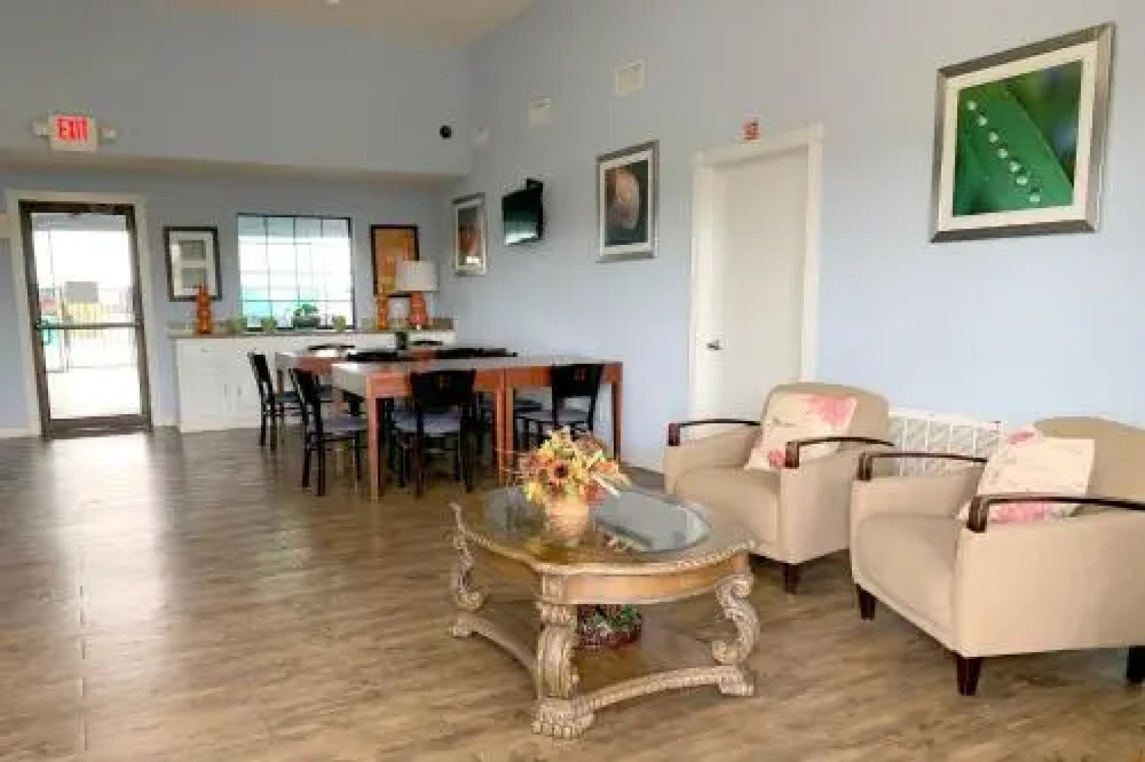 Southern Inn and Suites Pearsall