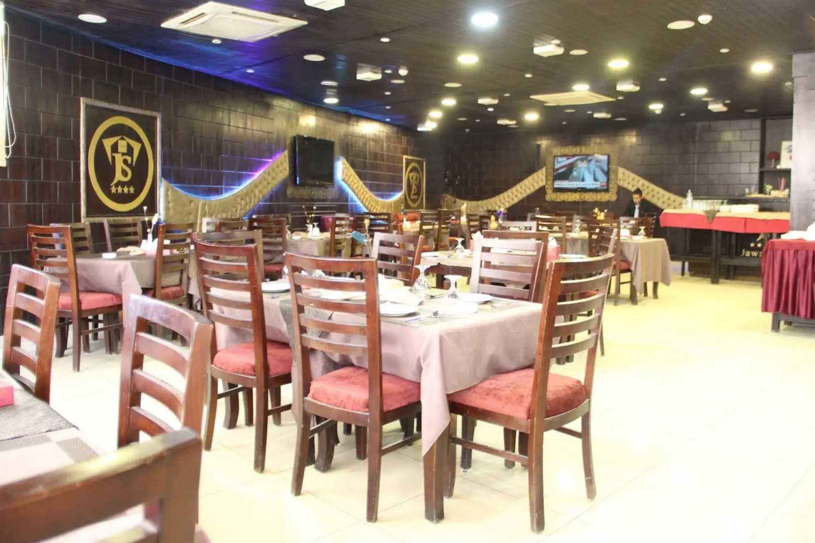 Jawabreh Hotel & Suites