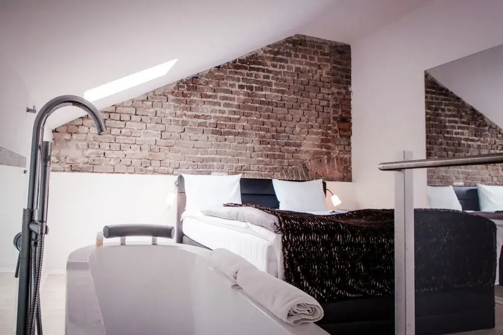 Loft Sharing