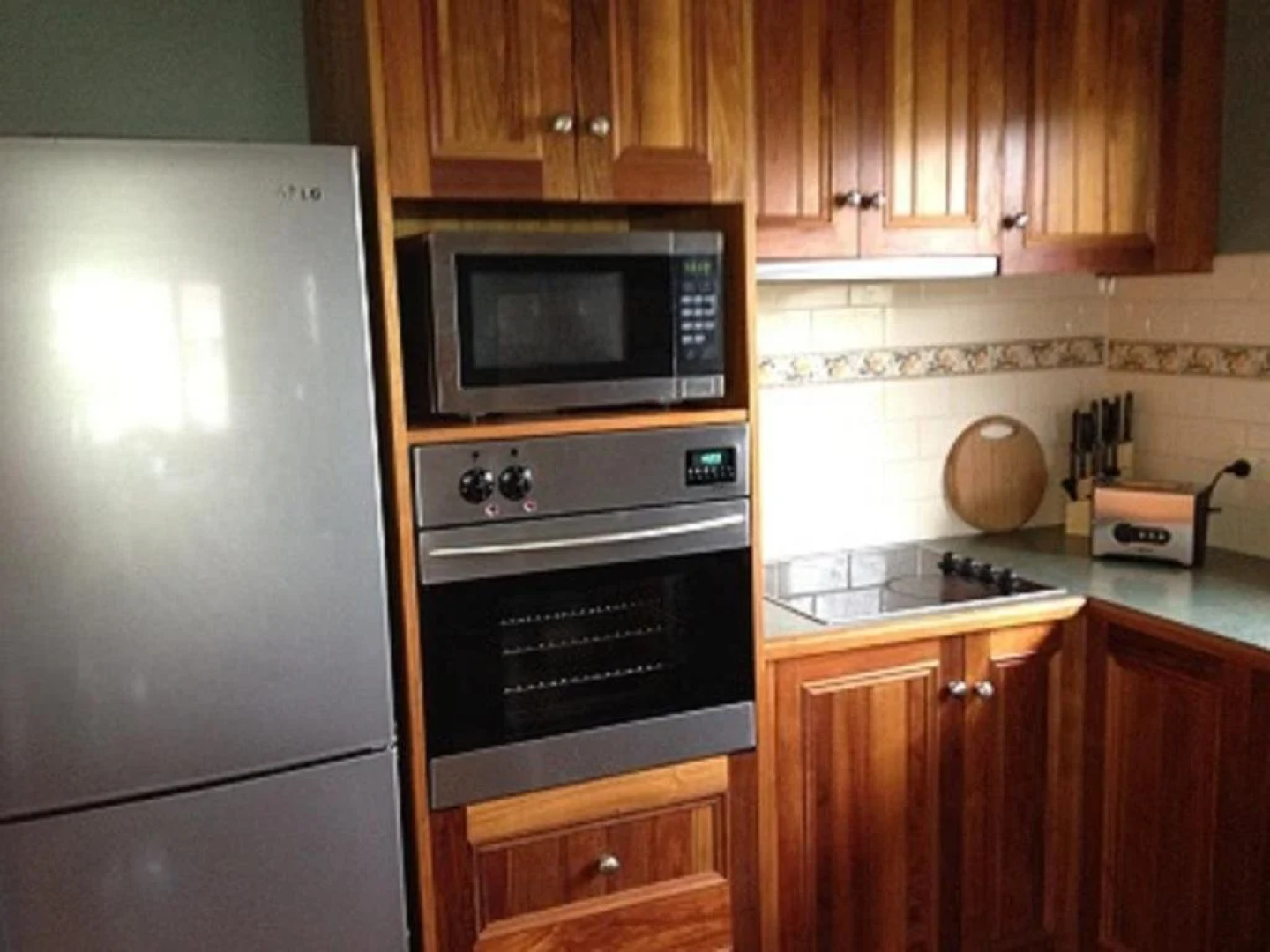 Ploughmans On Wallis, Horsham