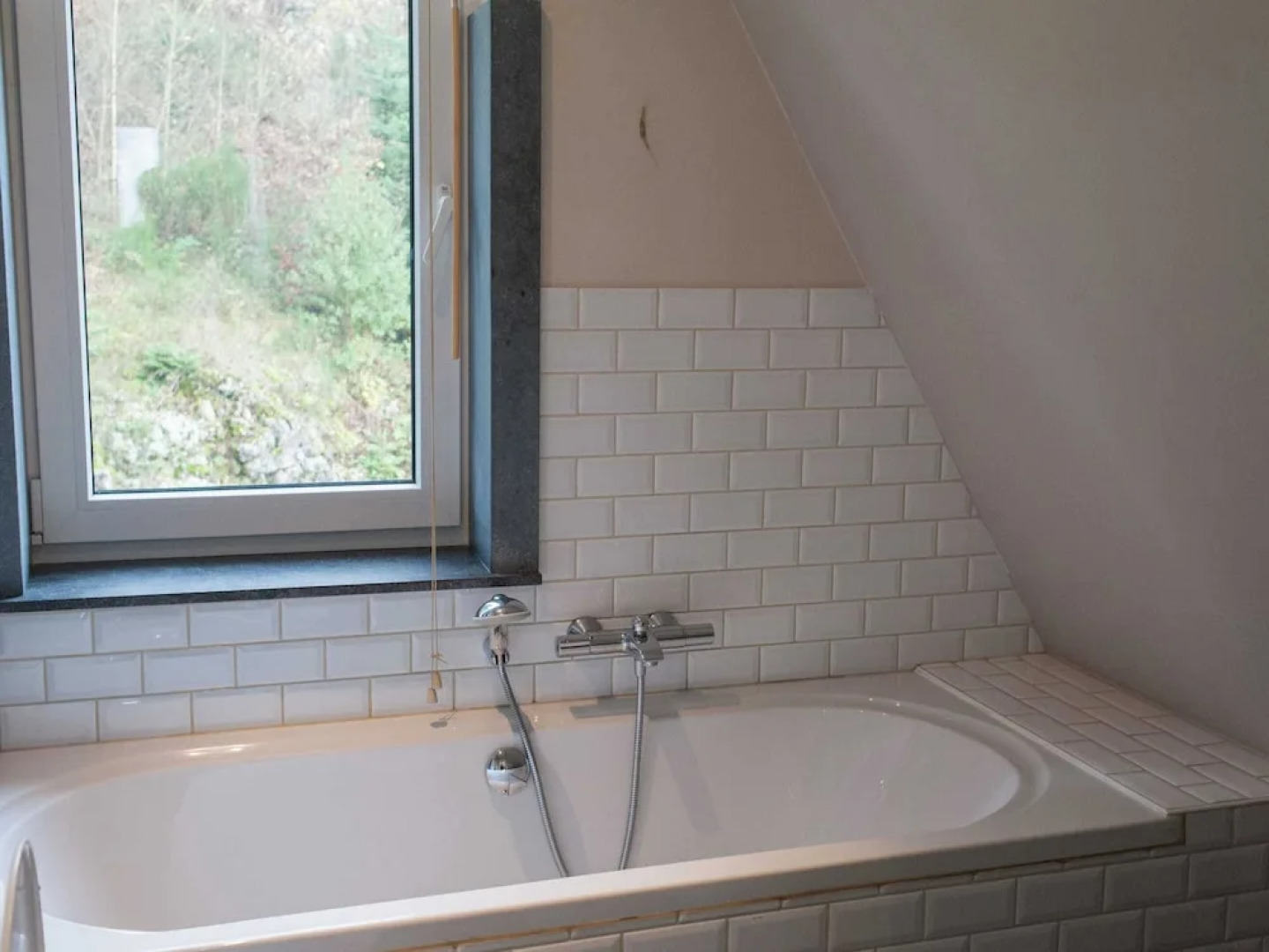 A Superb Cottage in the Middle of a Natural Park