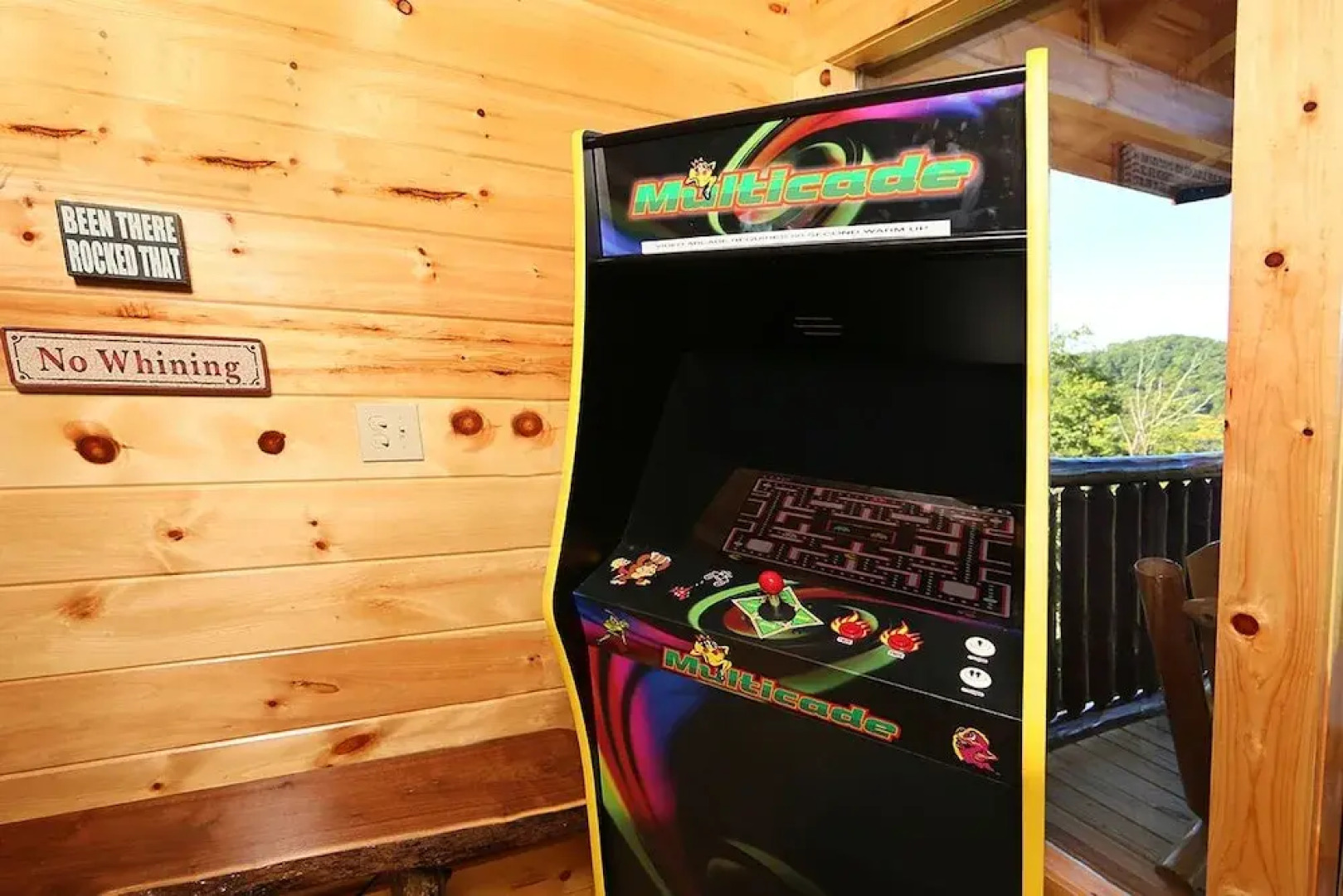 Picture Perfect 7 Br cabin by RedAwning