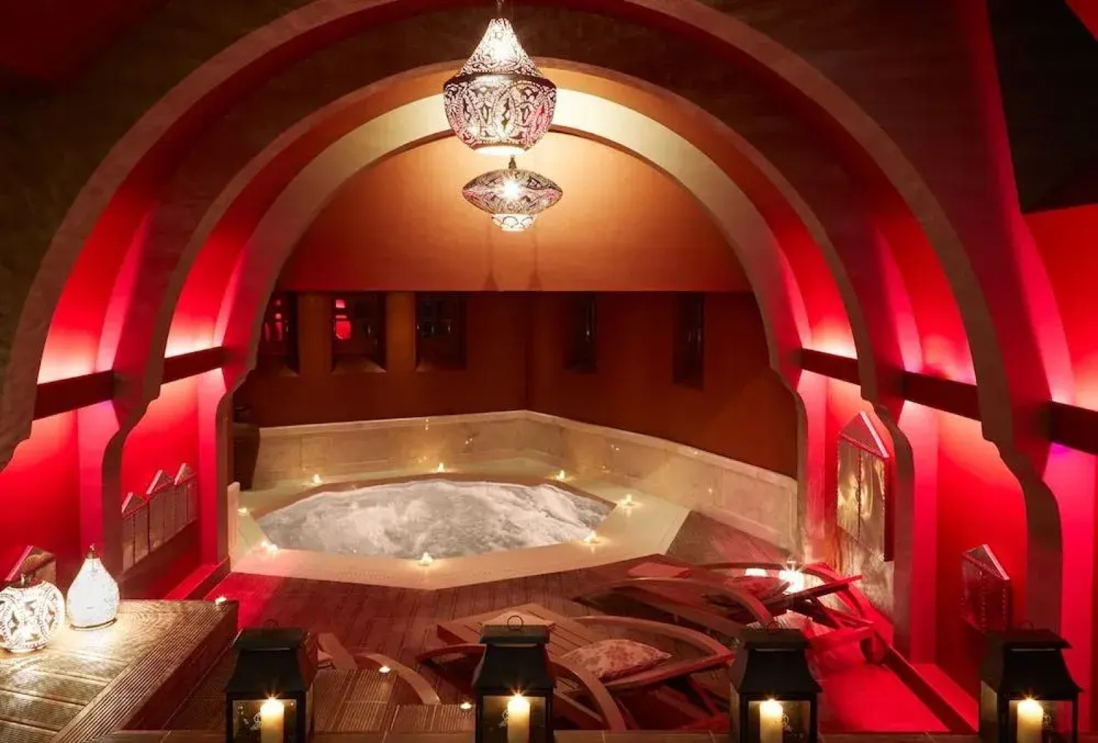 MounTrace Suites & Spa