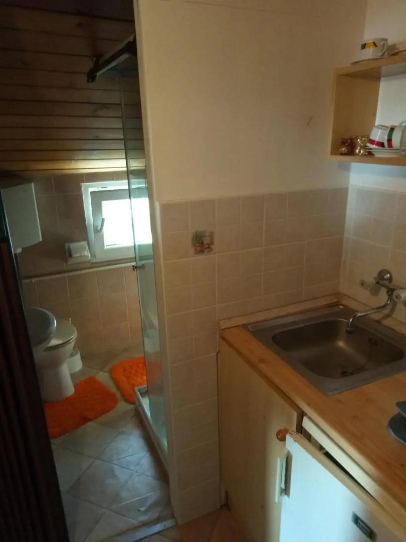 Karos Centrál Apartmanház
