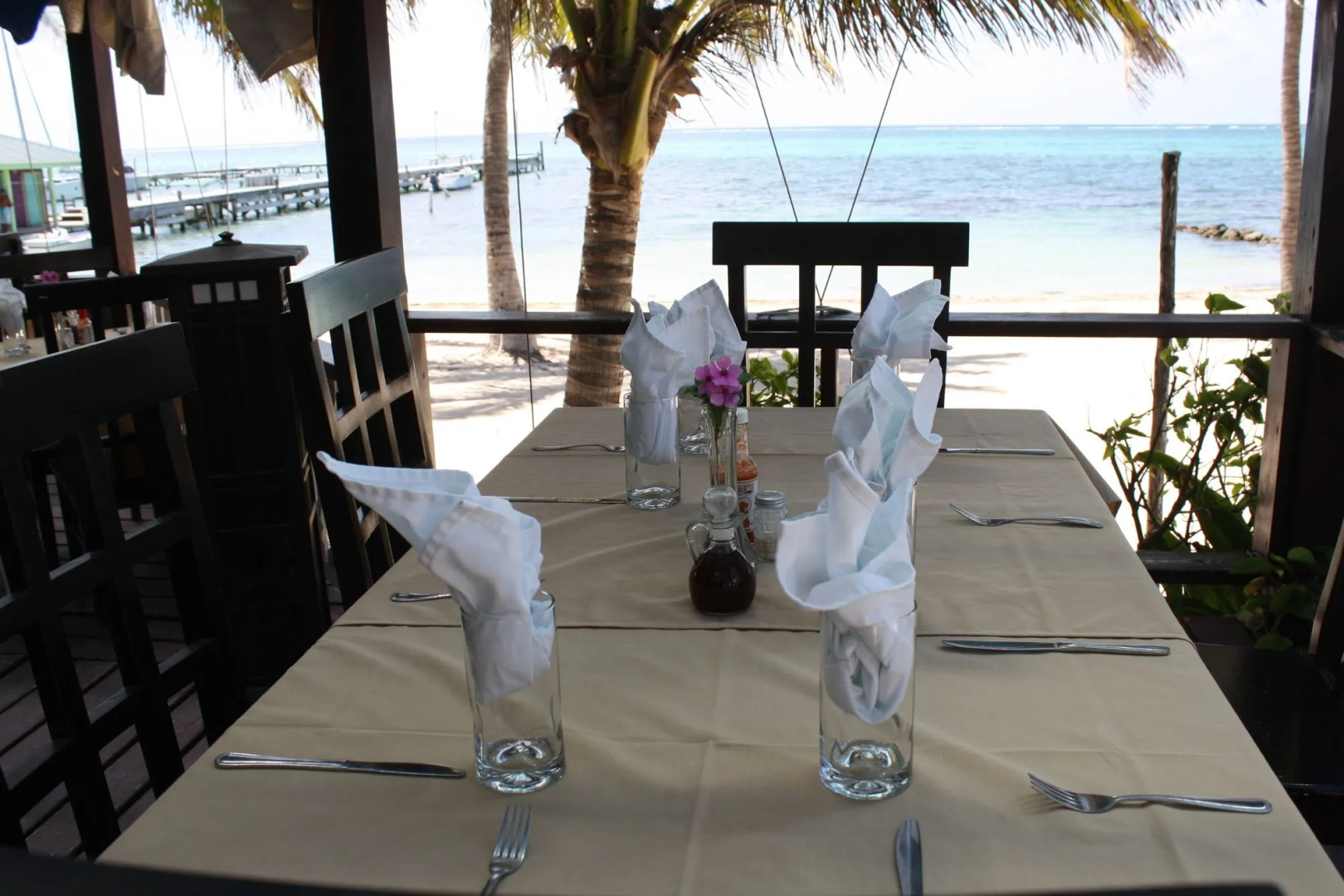 San Pedro Holiday Hotel