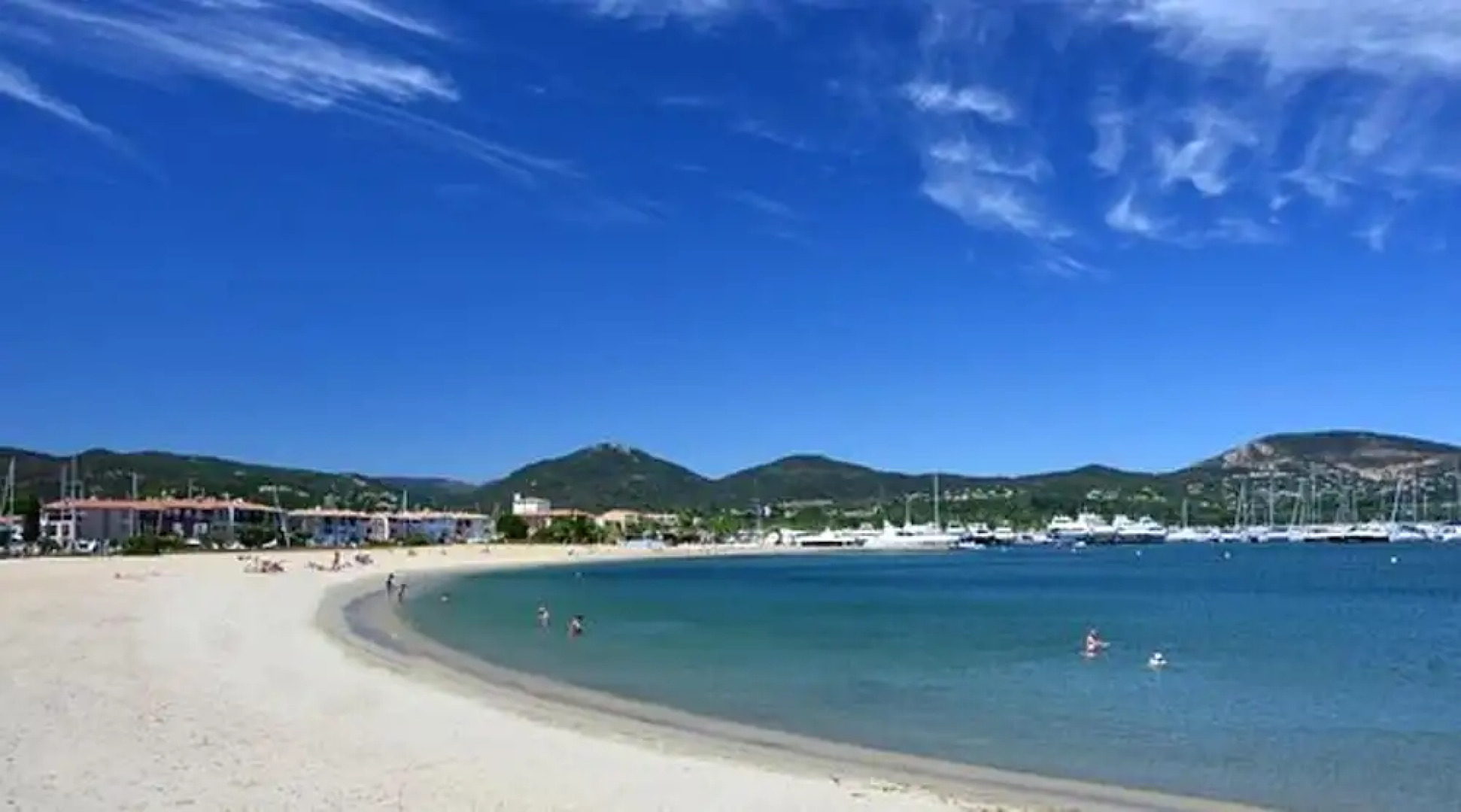 Apartment With one Bedroom in Gassin, With Wonderful sea View, Shared Pool and Furnished Balcony - 100 m From the Beach